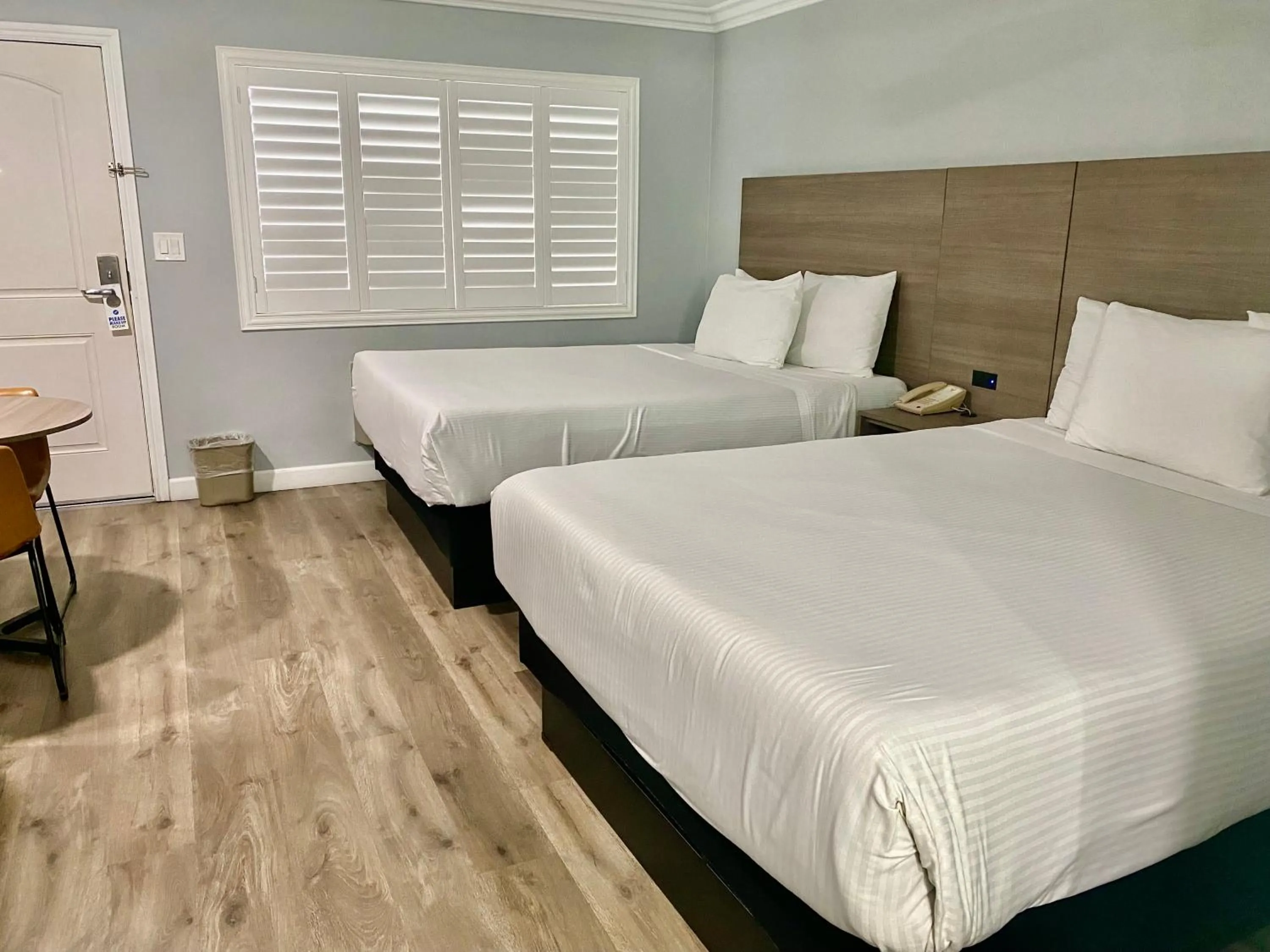 Bedroom, Bed in Lone Oak Lodge