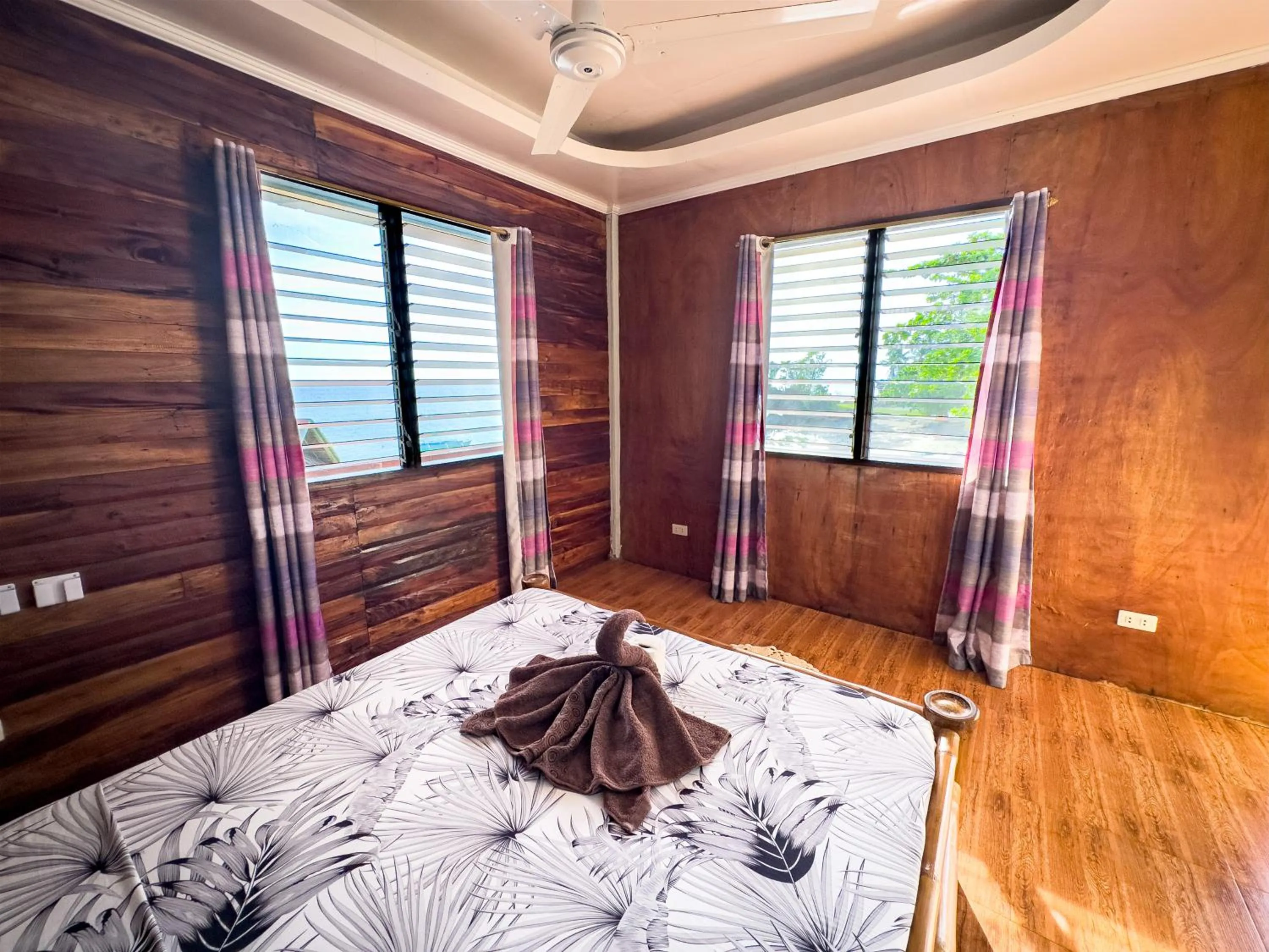 1peace beach resort