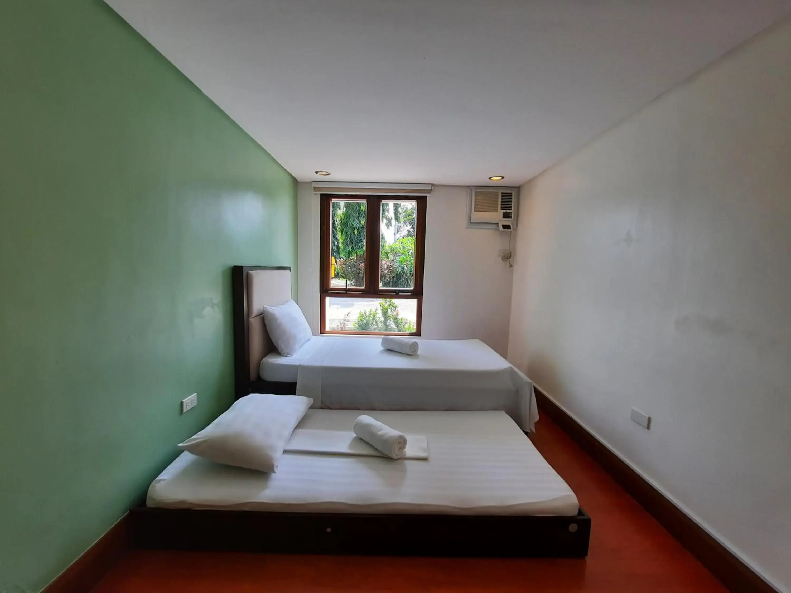 Bed in Estancia De Lorenzo Tarlac Bed in Estancia De Lorenzo Tarlac