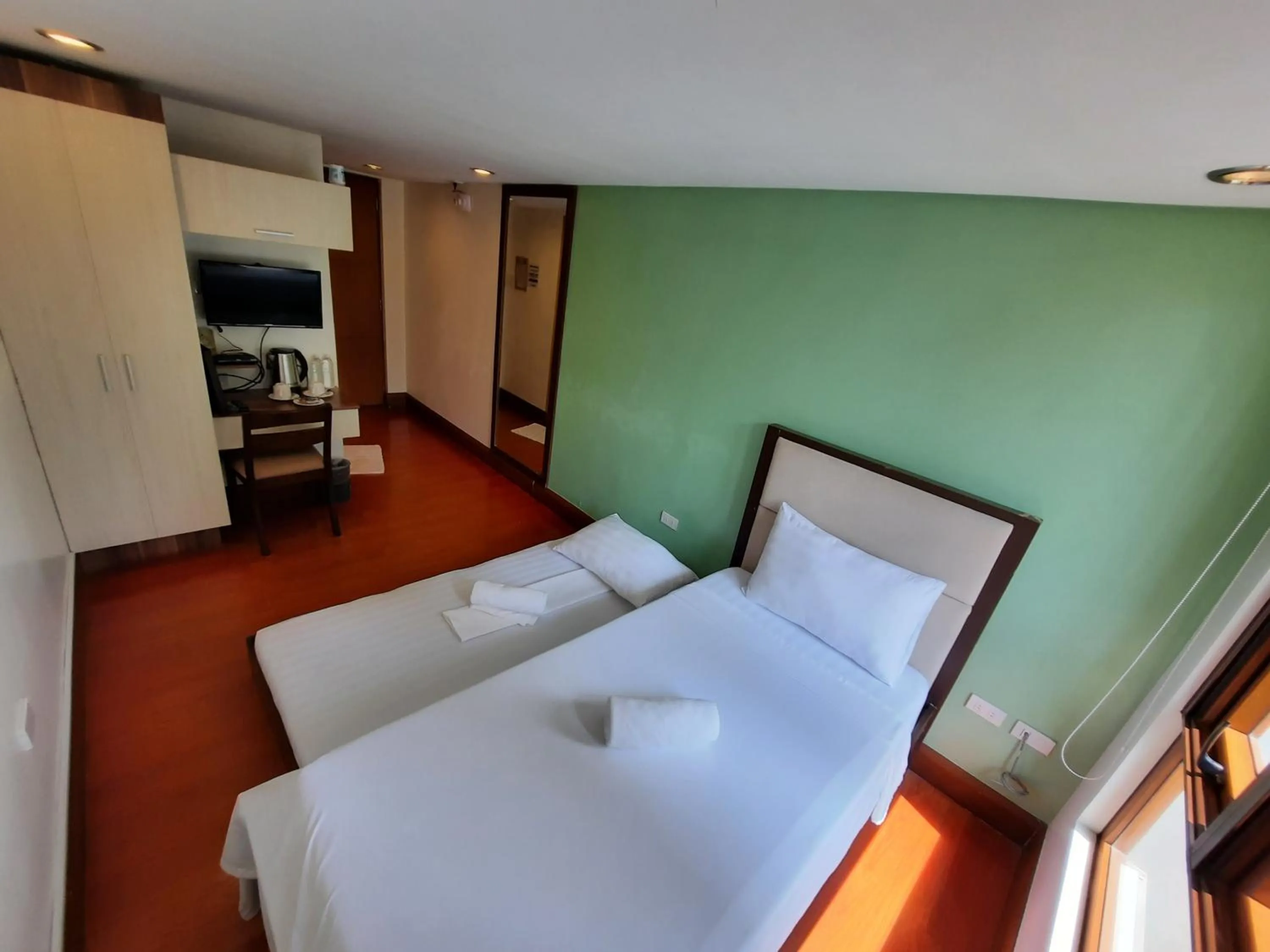 Bed in Estancia De Lorenzo Tarlac