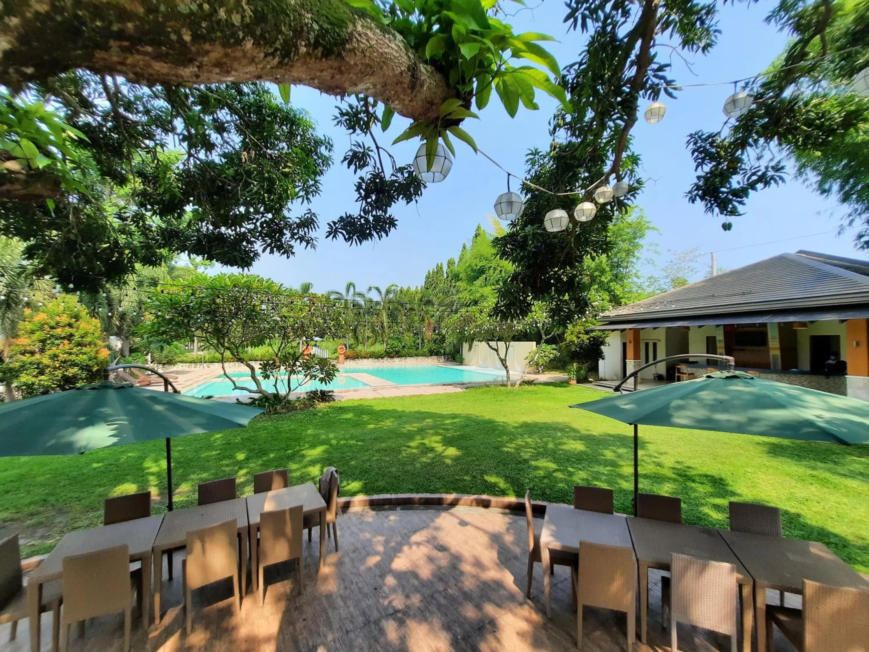 Garden in Estancia De Lorenzo Tarlac