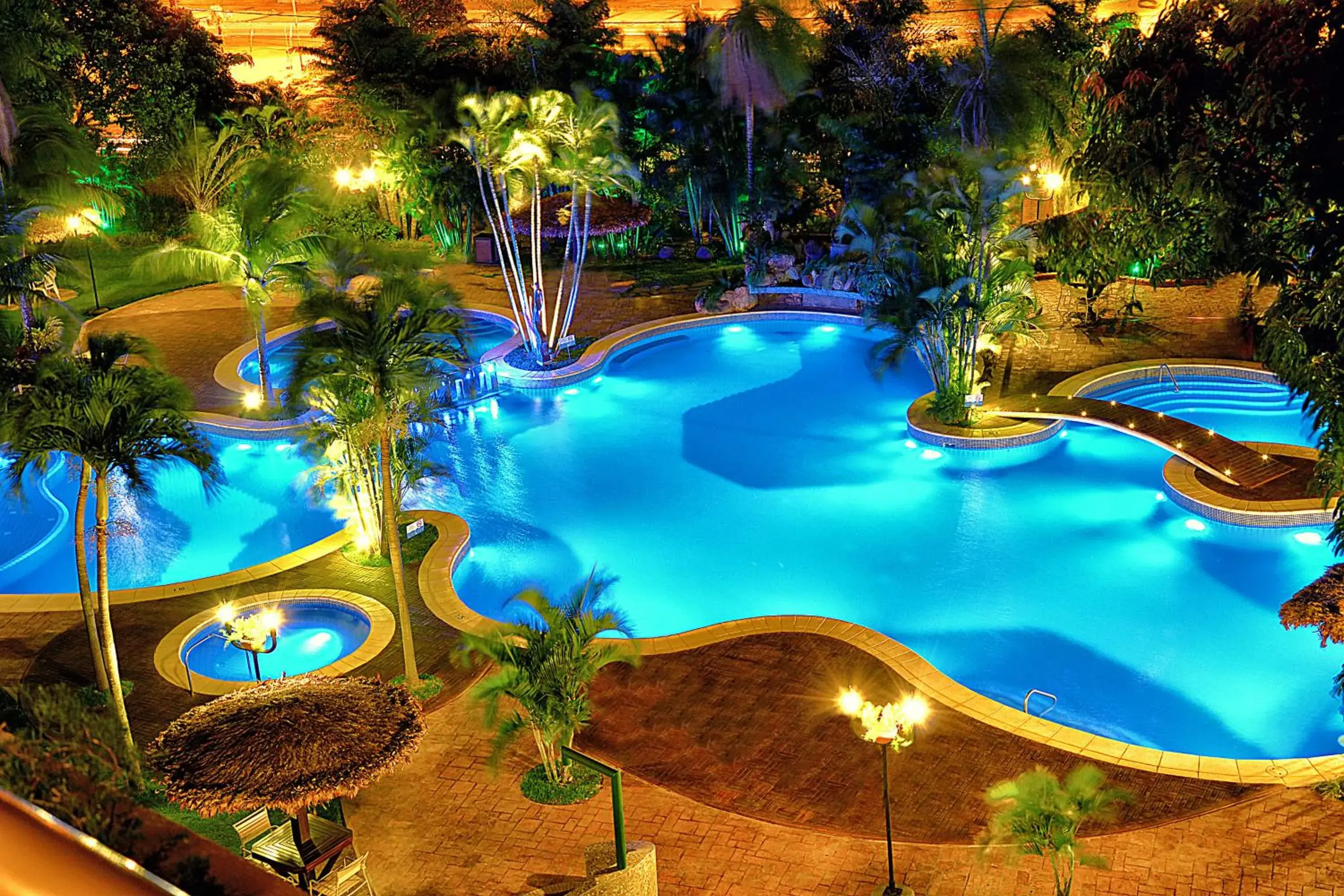 Pool view in Hotel Camino Real Pool view in Hotel Camino Real