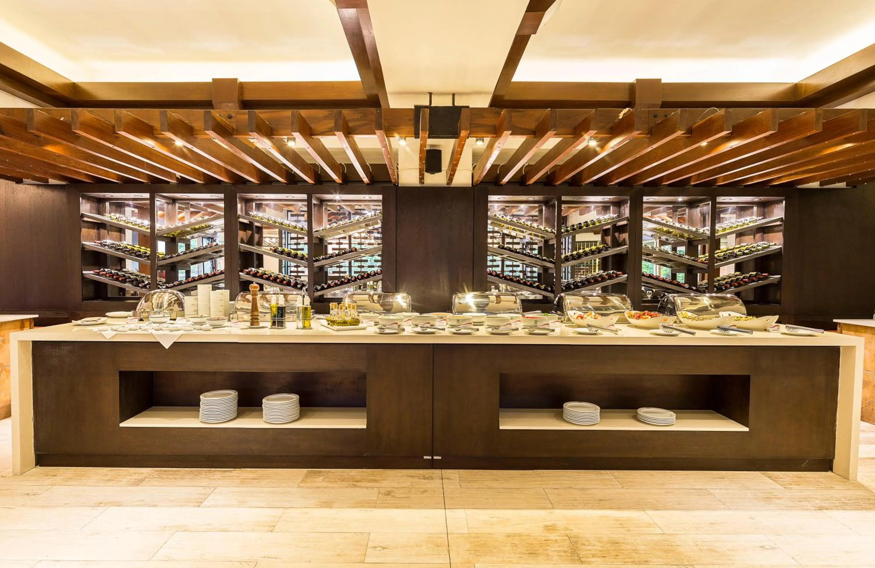 Restaurant/places to eat in Hotel Camino Real