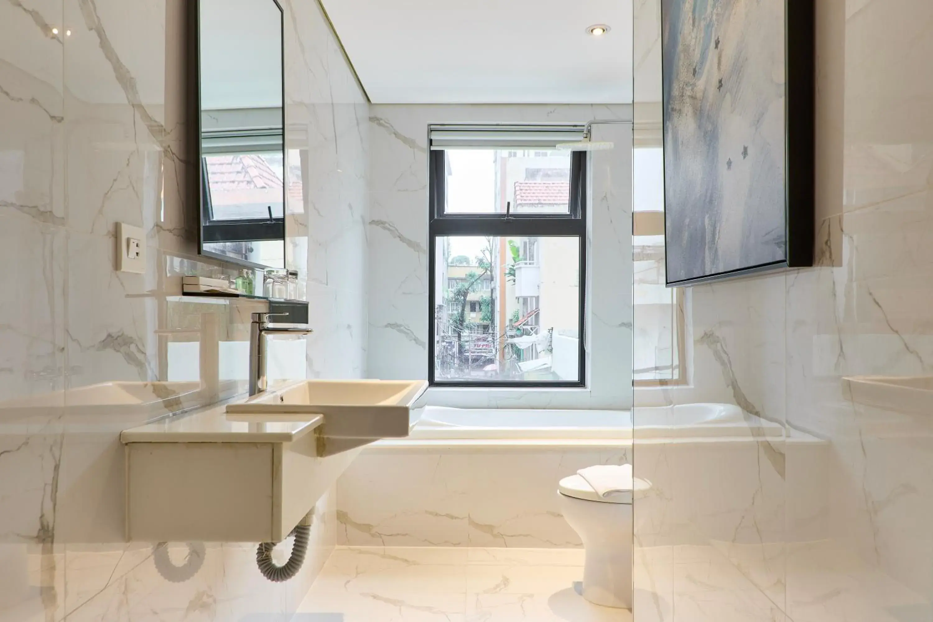 Bathroom in Central Park Saigon Hotel Bathroom in Central Park Saigon Hotel