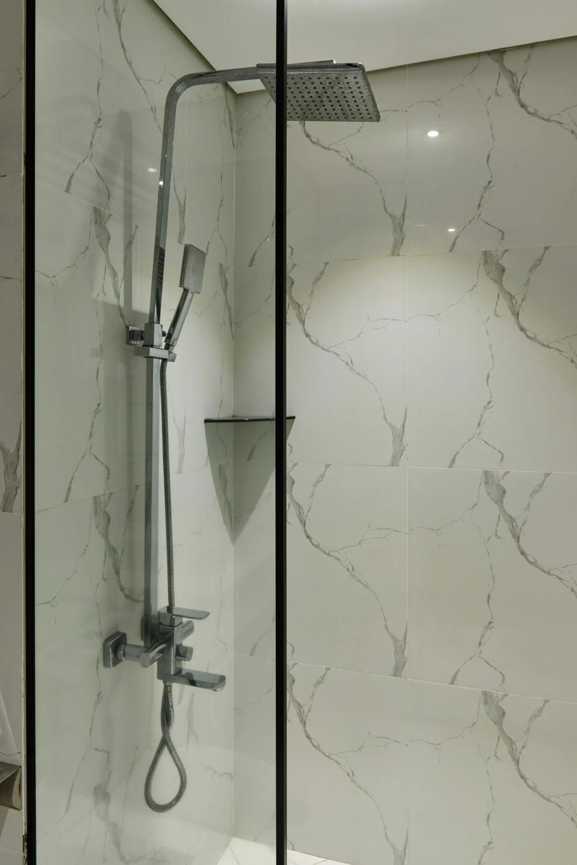 Shower in Central Park Saigon Hotel