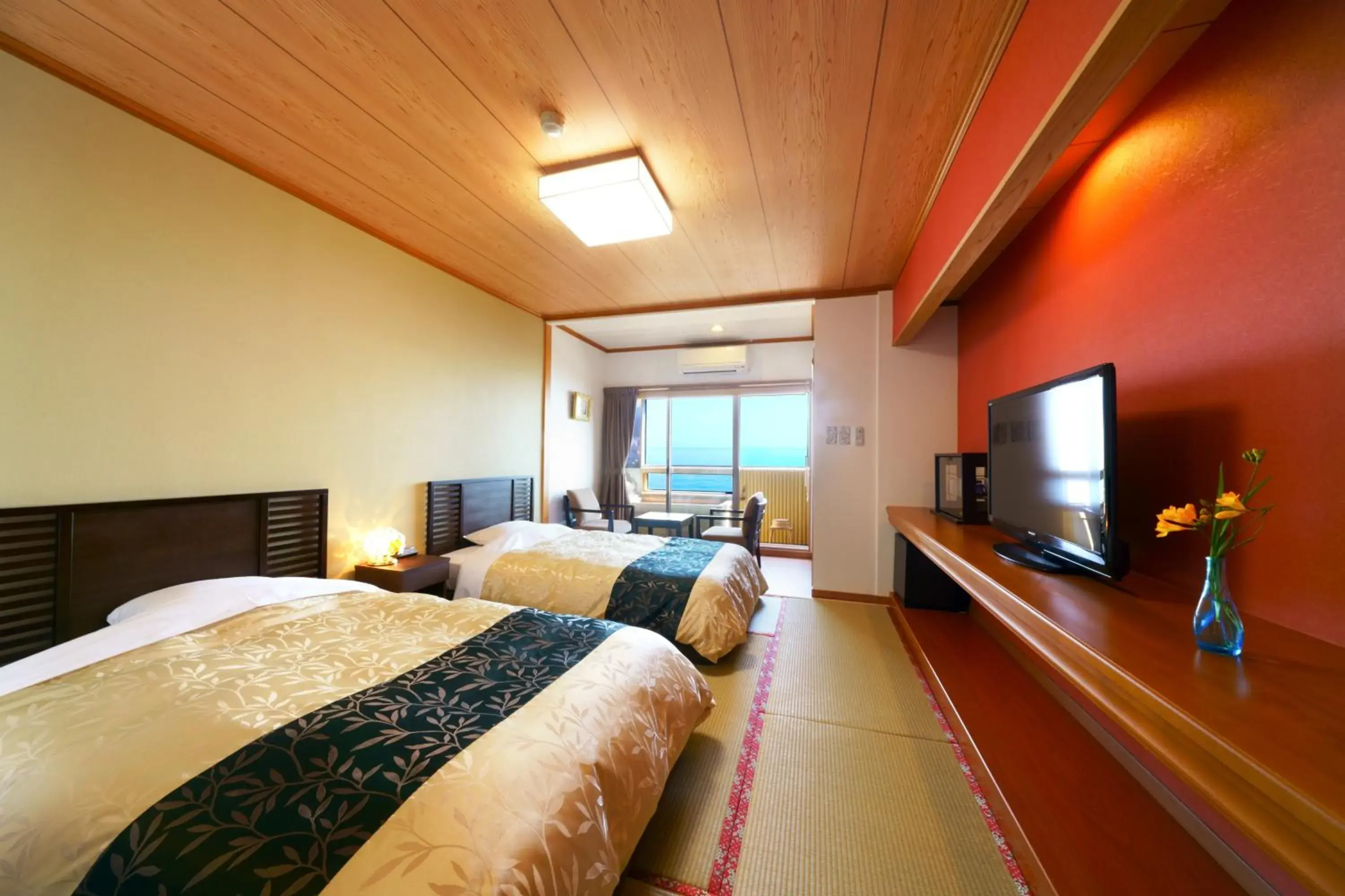 Bed in Tenku Yubo Seikaiso Bed in Tenku Yubo Seikaiso