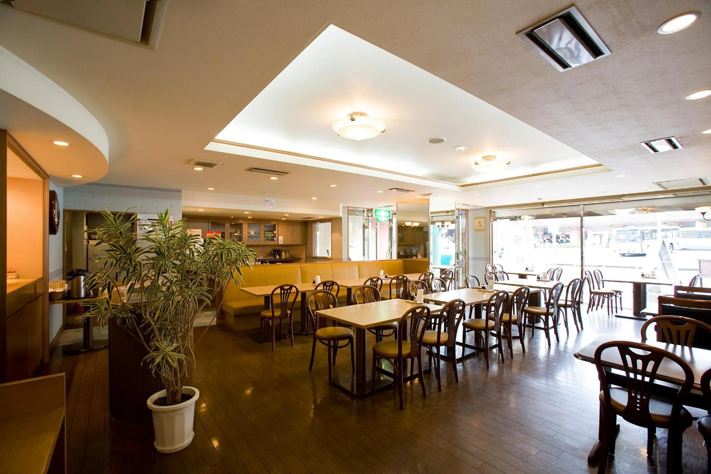Restaurant/places to eat in Hotel Seawave Beppu