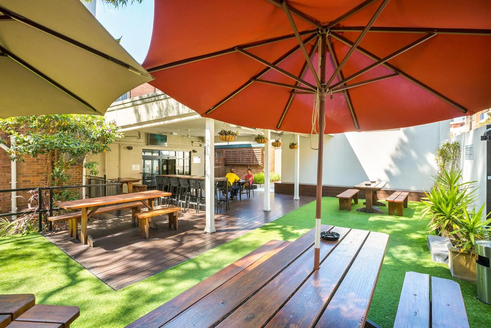 Balcony/Terrace in Nightcap at Regents Park Hotel