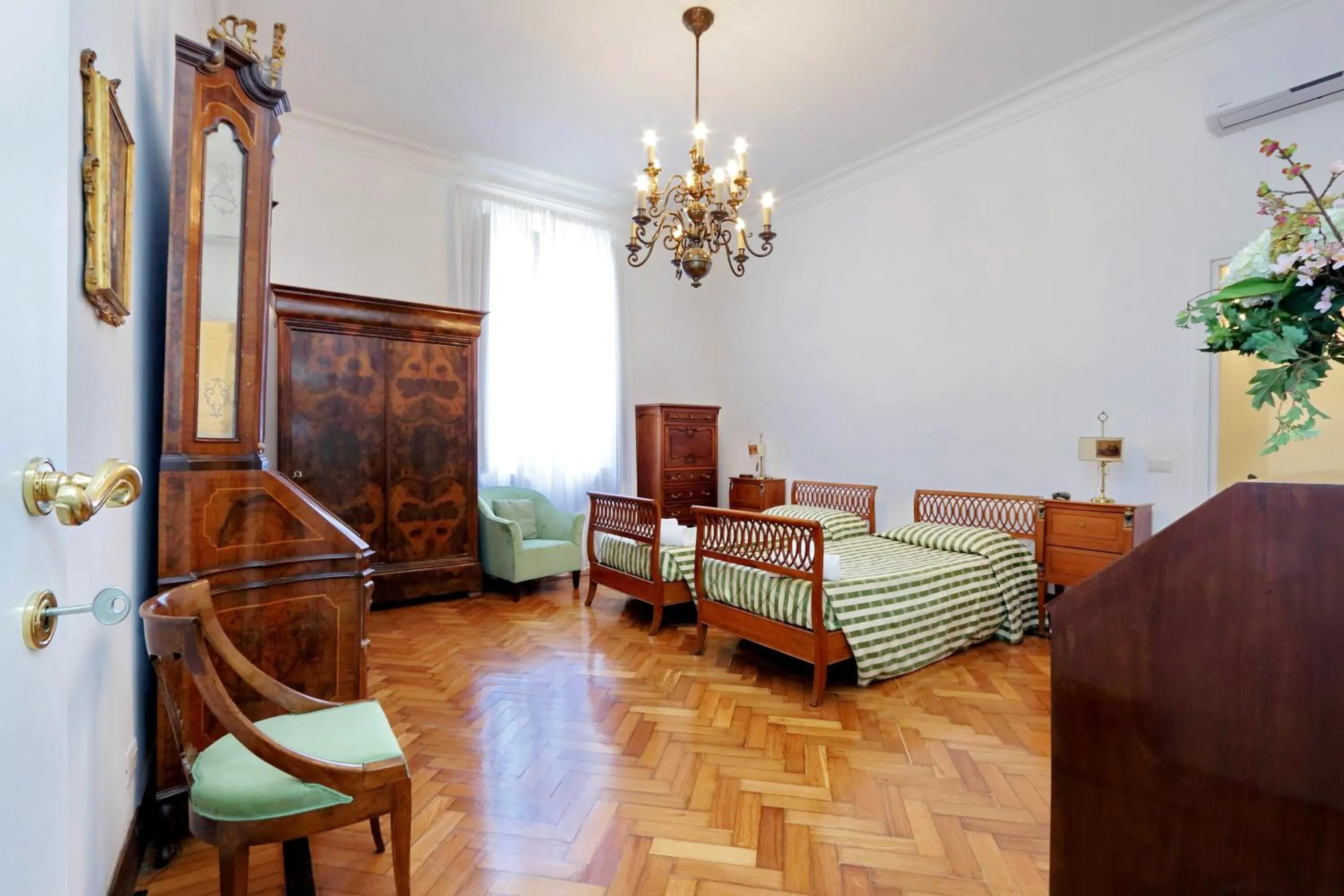 Bedroom, Bed in Prestigious Apartment Via Veneto