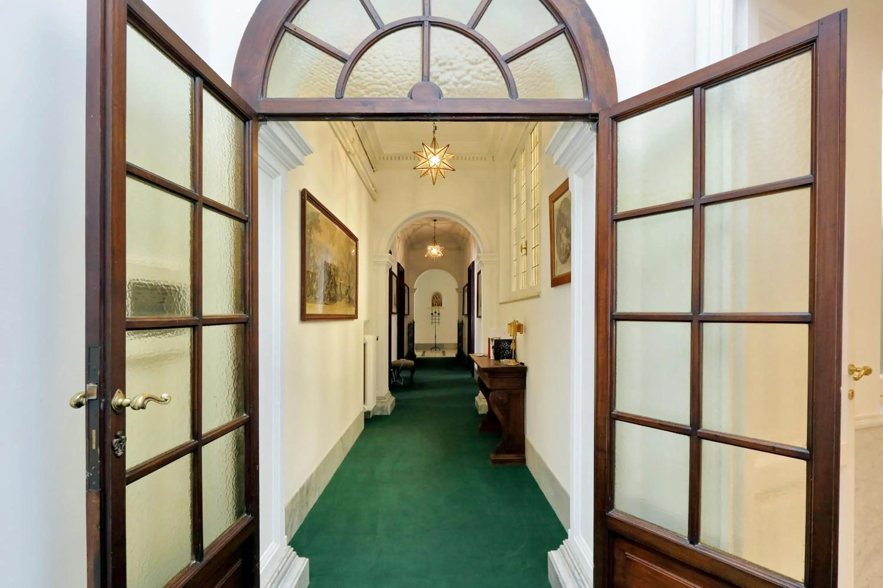 Other in Prestigious Apartment Via Veneto