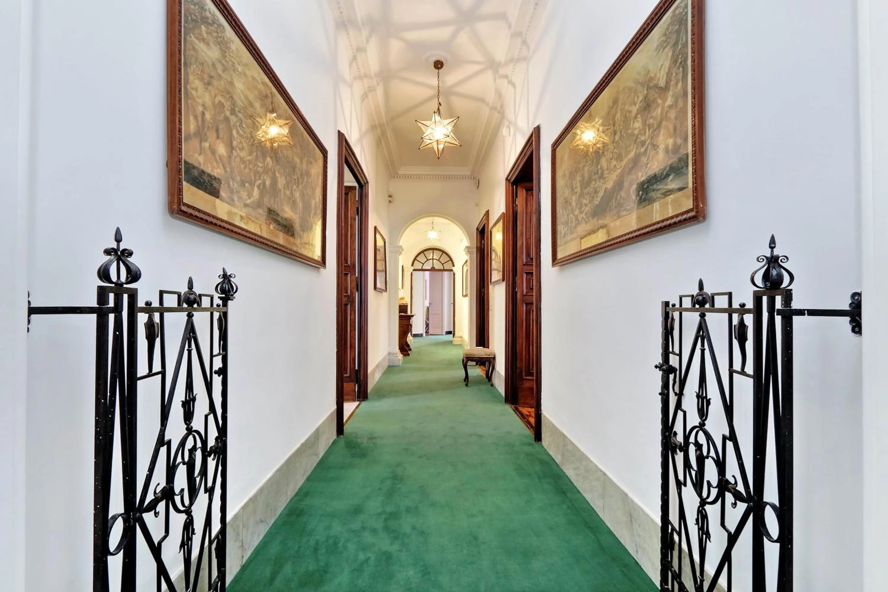 Prestigious Apartment Via Veneto