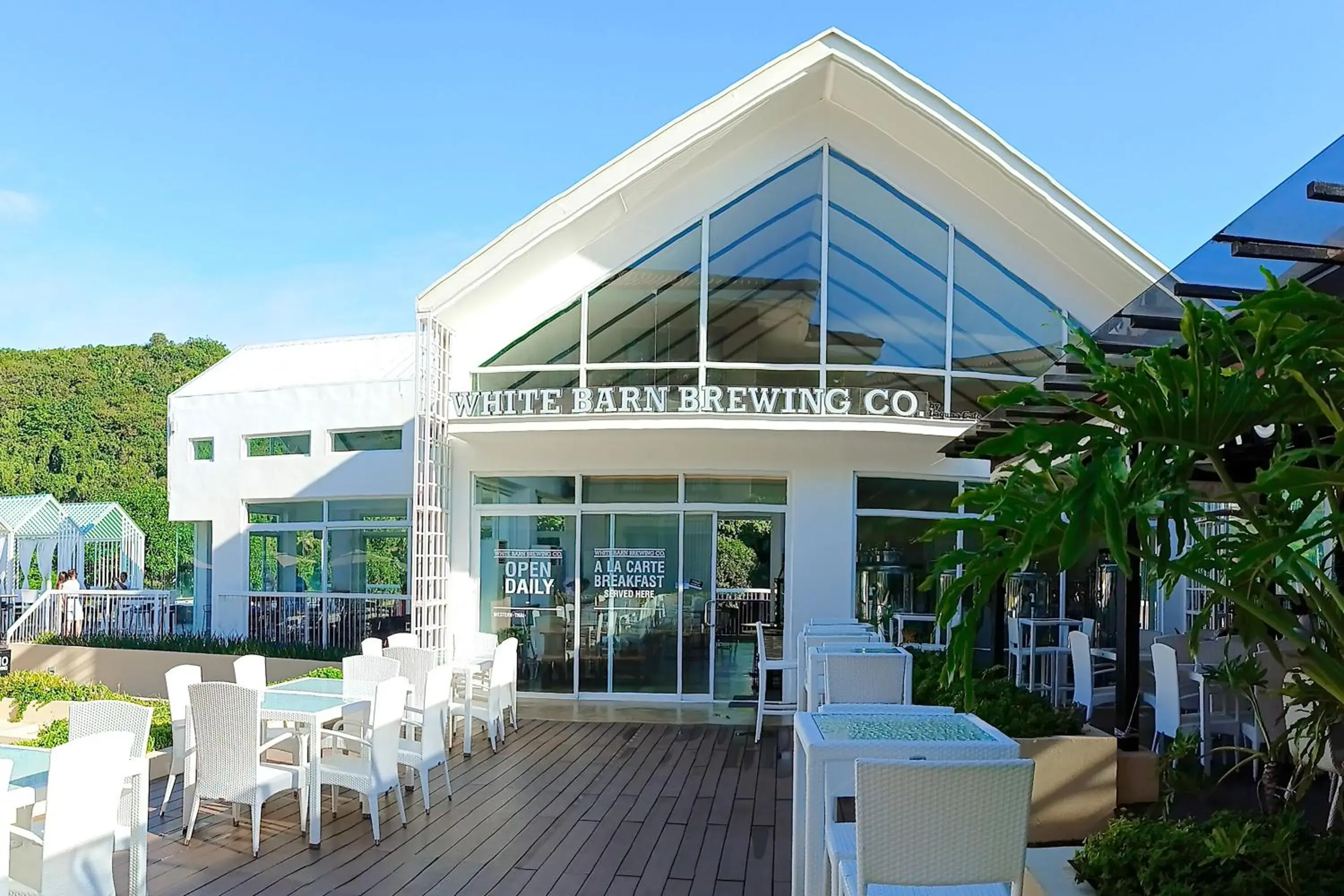 Restaurant/places to eat in Fairways and Bluewater Boracay Restaurant/places to eat in Fairways and Bluewater Boracay