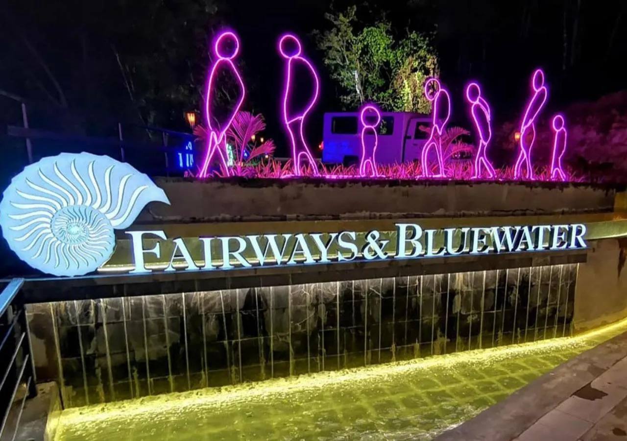 Facade/entrance in Fairways and Bluewater Boracay