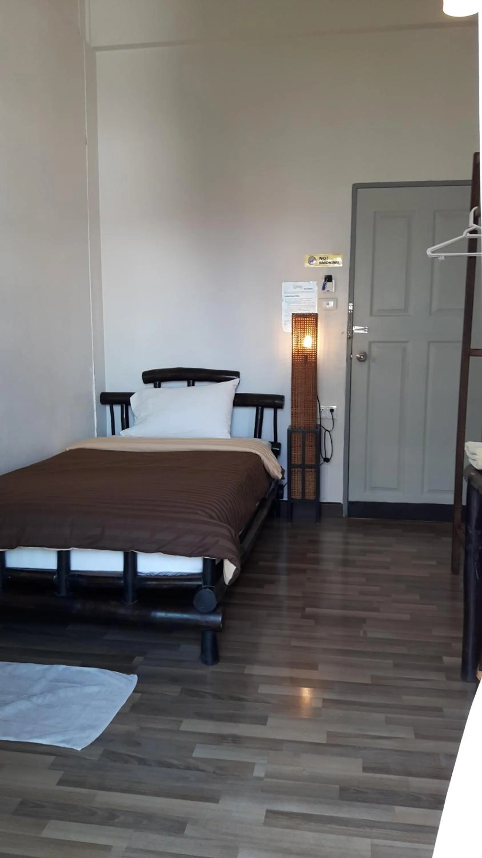 Bed in Lamphuhouse Bangkok