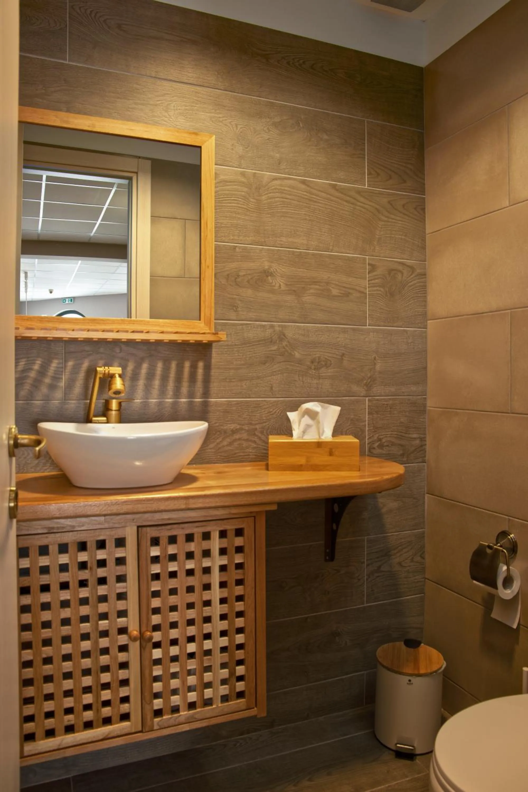 Bathroom in Kalimera Andros