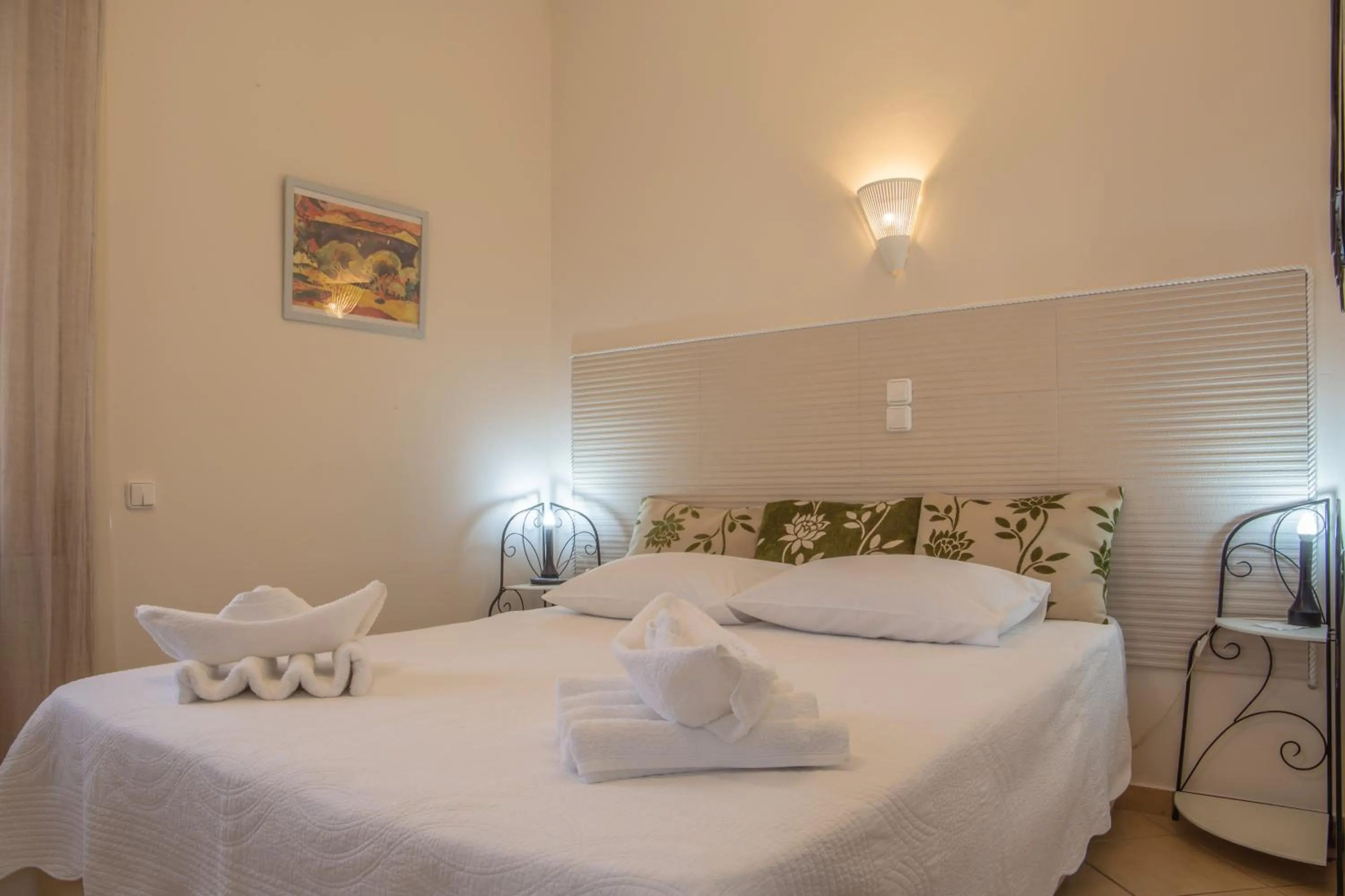 Bed in Kalimera Andros