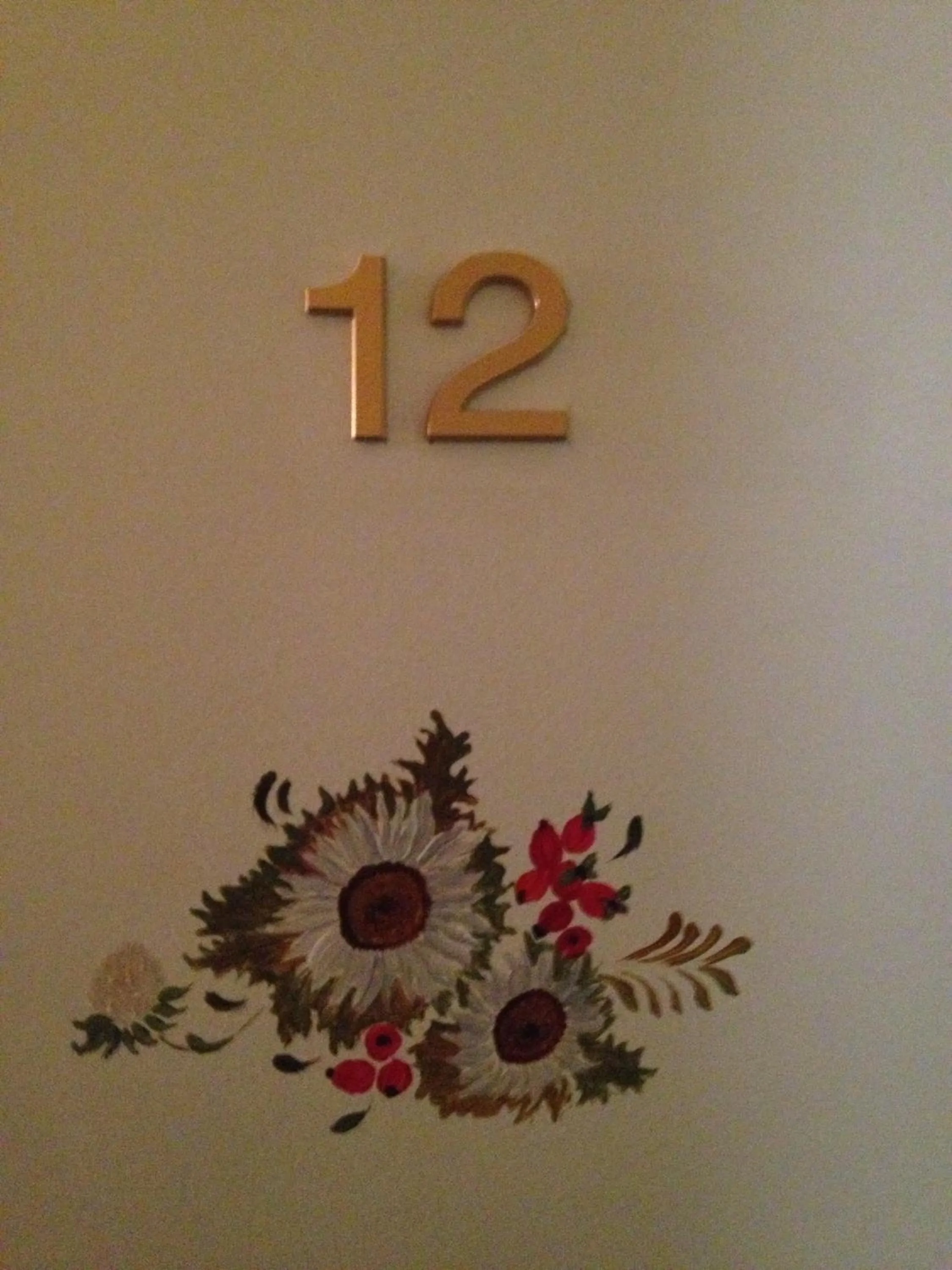 Logo/Certificate/Sign in Hôtel Restaurant Wolf