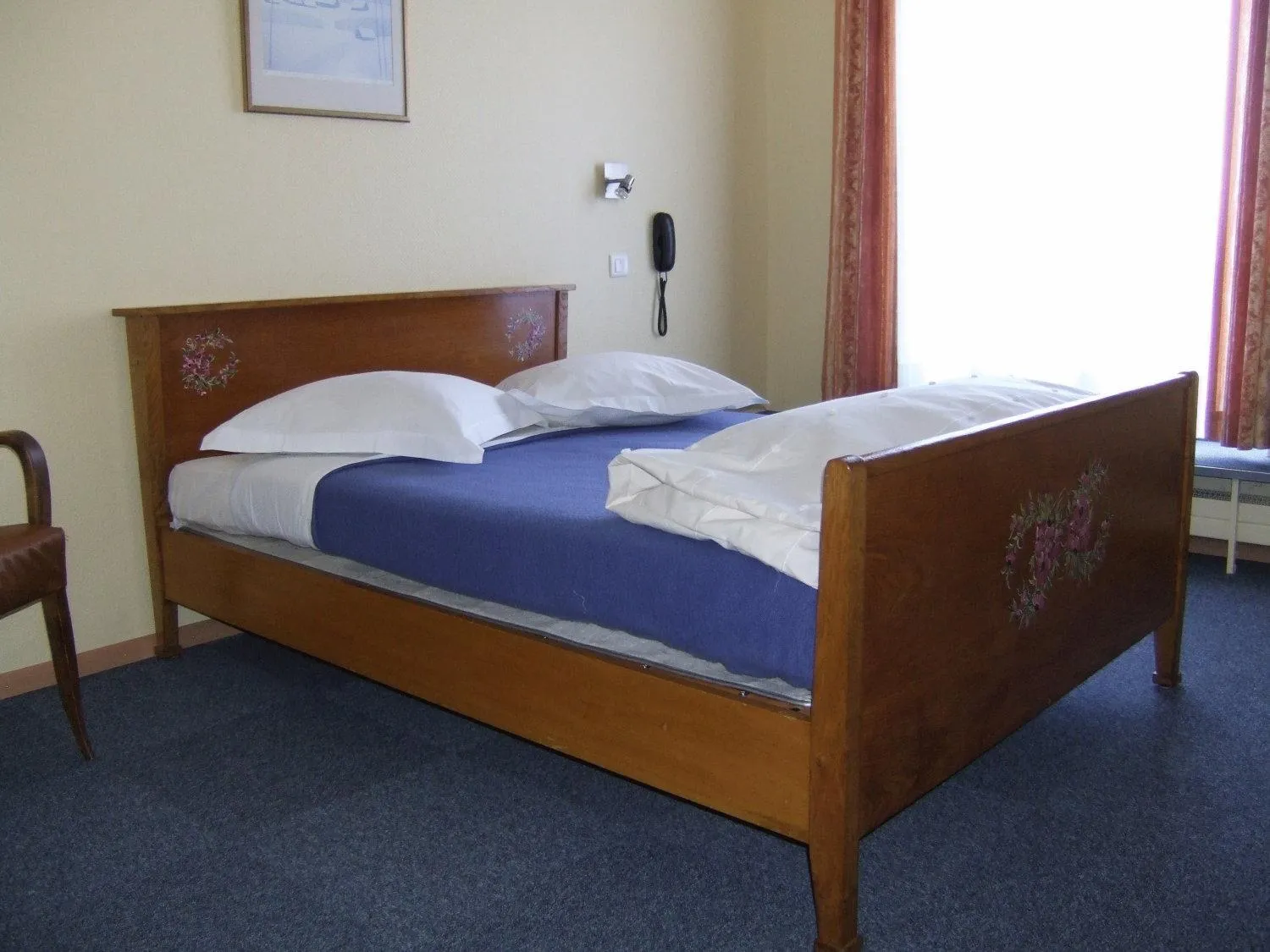 Photo of the whole room, Bed in Hôtel Restaurant Wolf