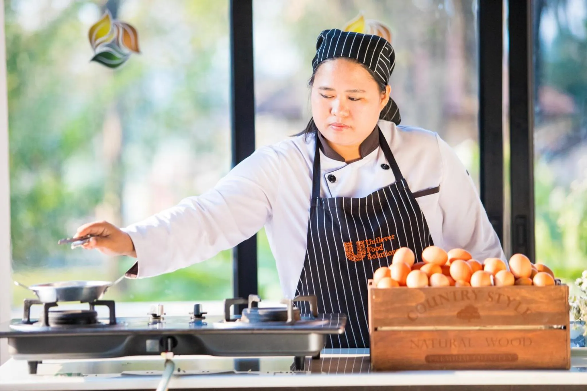 Restaurant/places to eat in Leaves Valley Resort