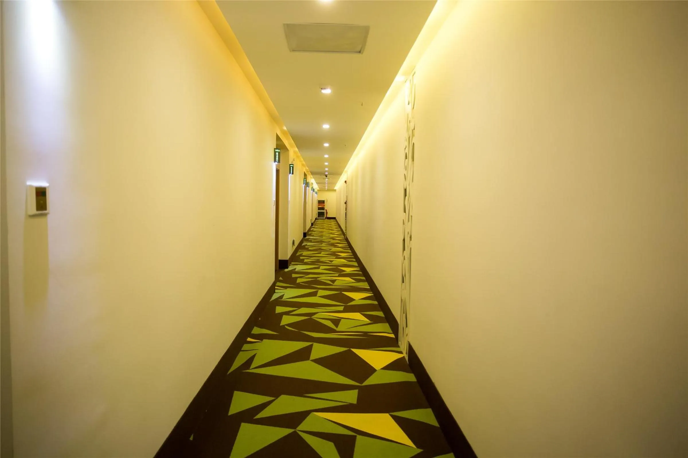 Vatica Anhui Huainan West Shungeng Road Huili Road Hotel