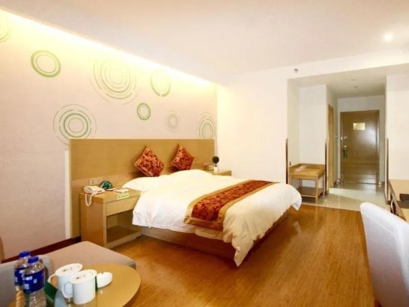 Bed in GreenTree Inn Zhejiang Jiaxing Xiuzhou District Wangjiangjin Town Business Hotel