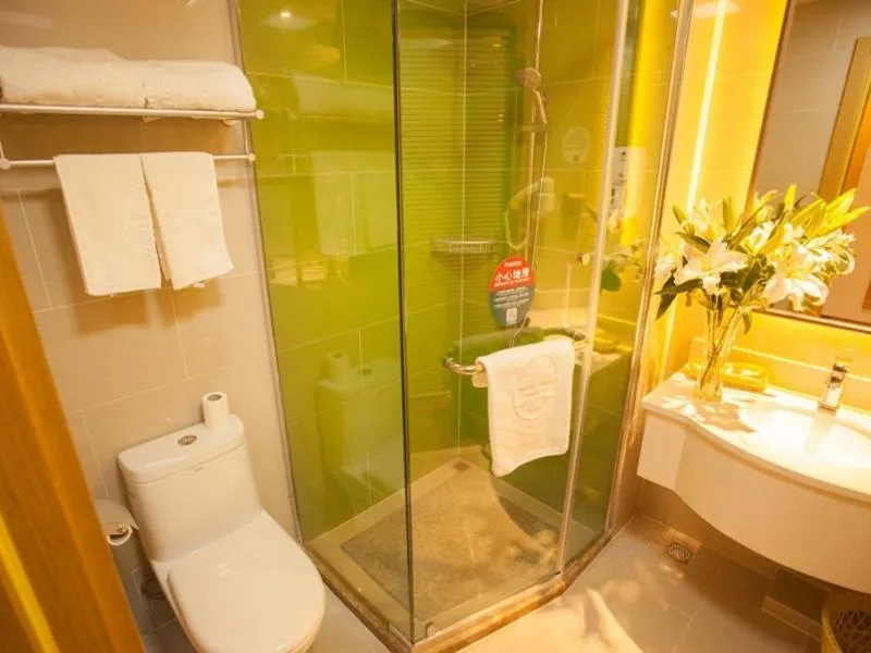 GreenTree Inn Jiangsu Nanjing Jiangning University Chenjiaoyuan Metro Station Express Hotel