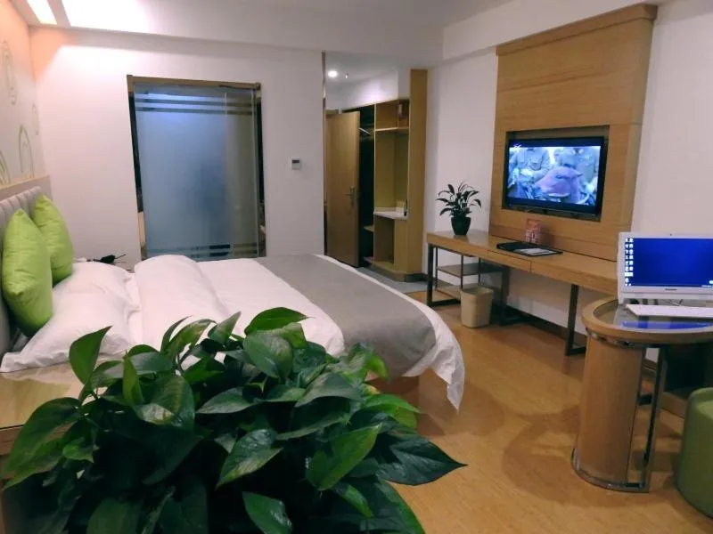 Bed in GreenTree Inn Hefei Feidong New District Huishang City Express Hotel