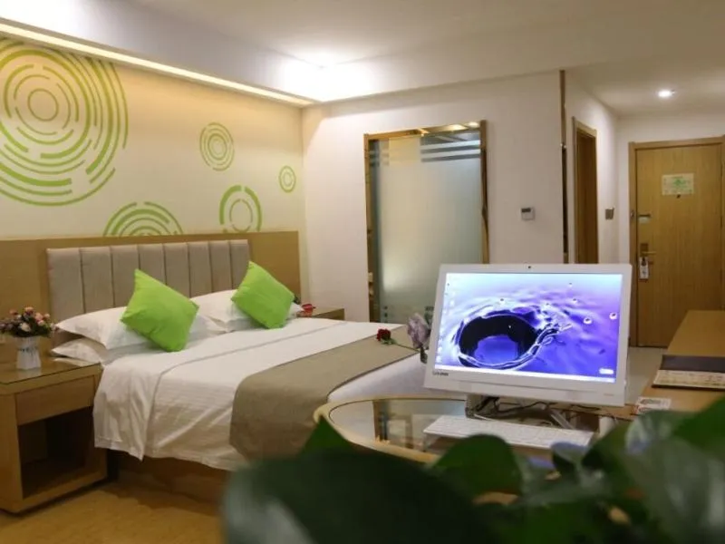 Bed in GreenTree Inn Hefei Feidong New District Huishang City Express Hotel