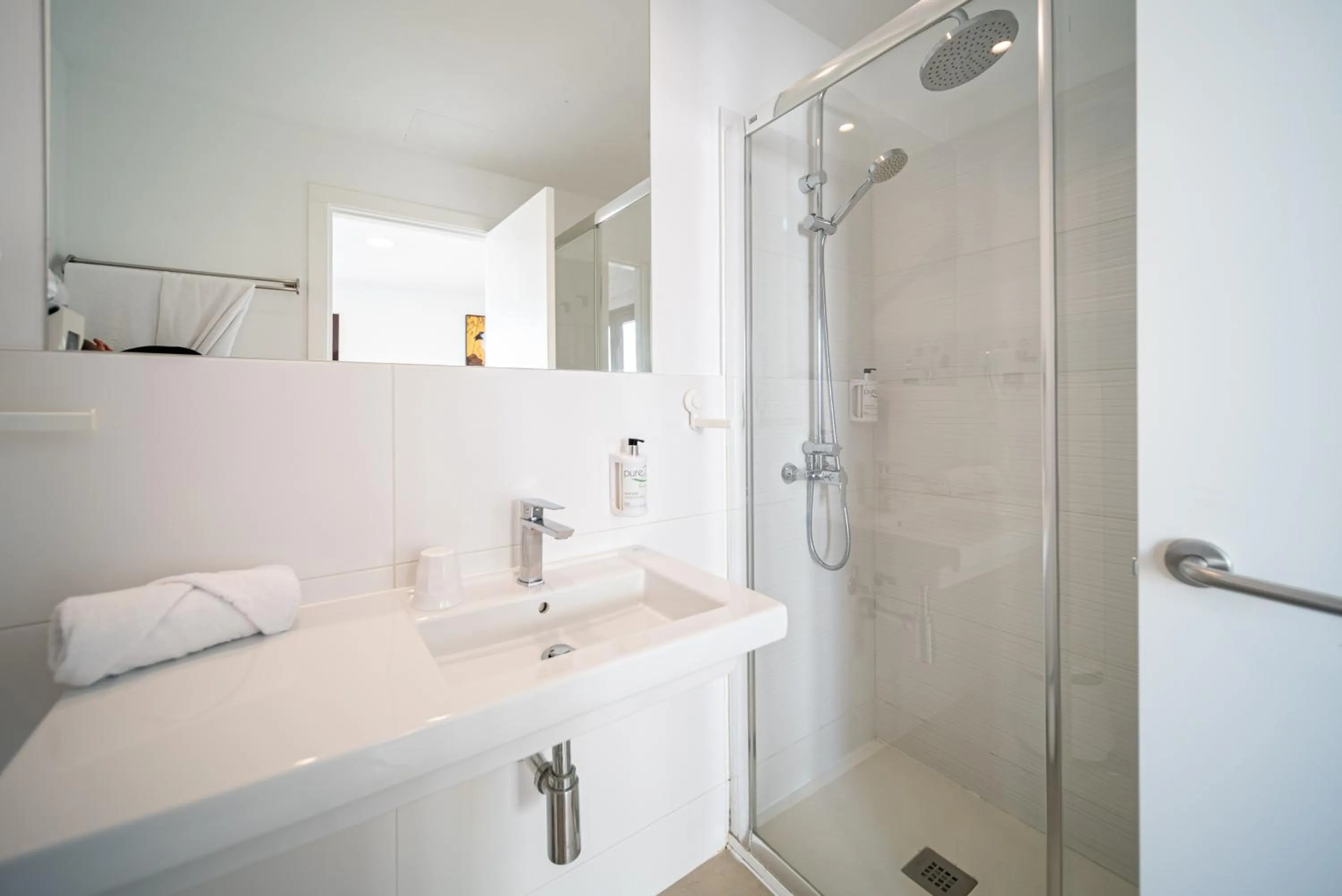 Shower in La Casona de Yaiza I Hotel Emblematico