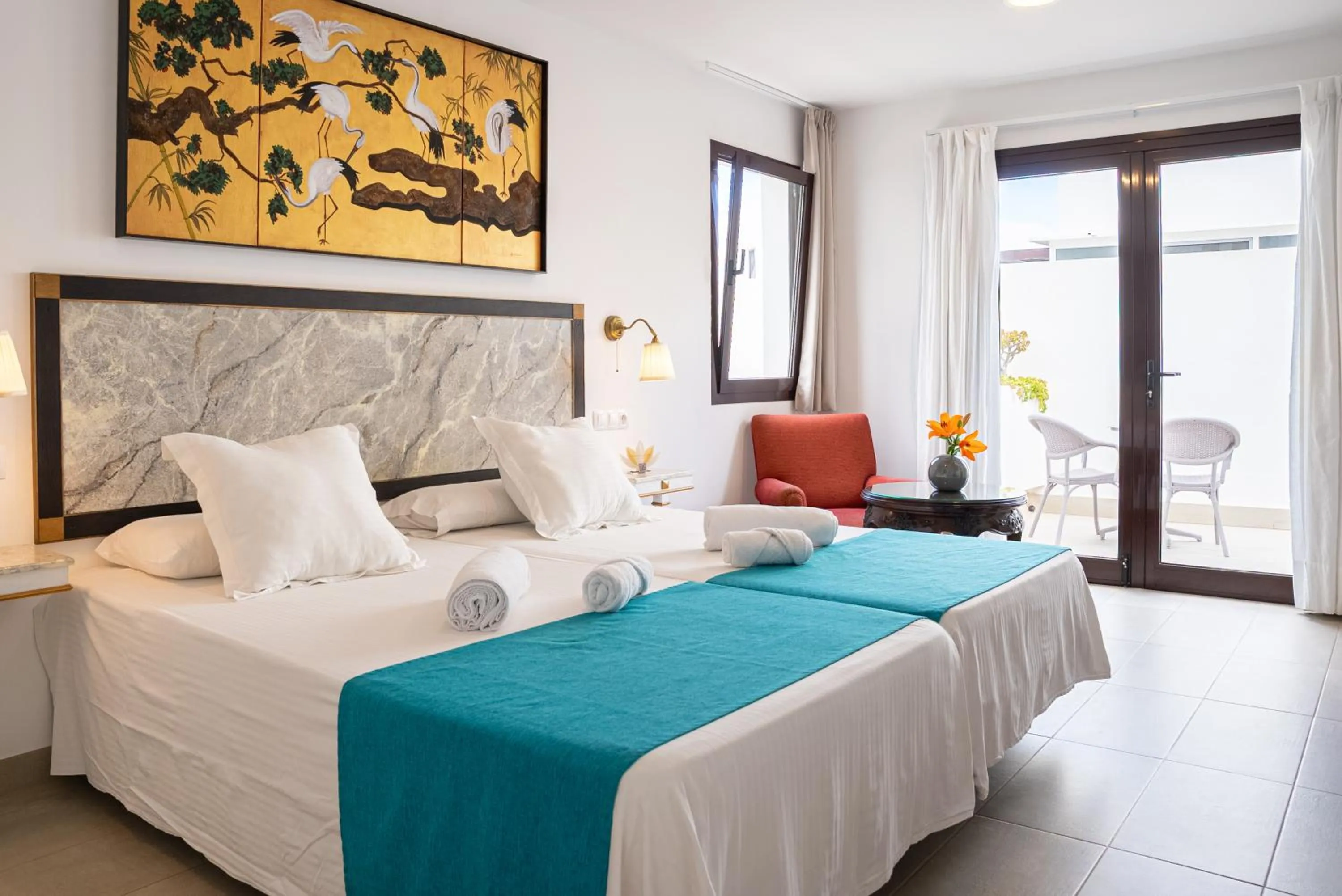 towels, Bed in La Casona de Yaiza I Hotel Emblematico