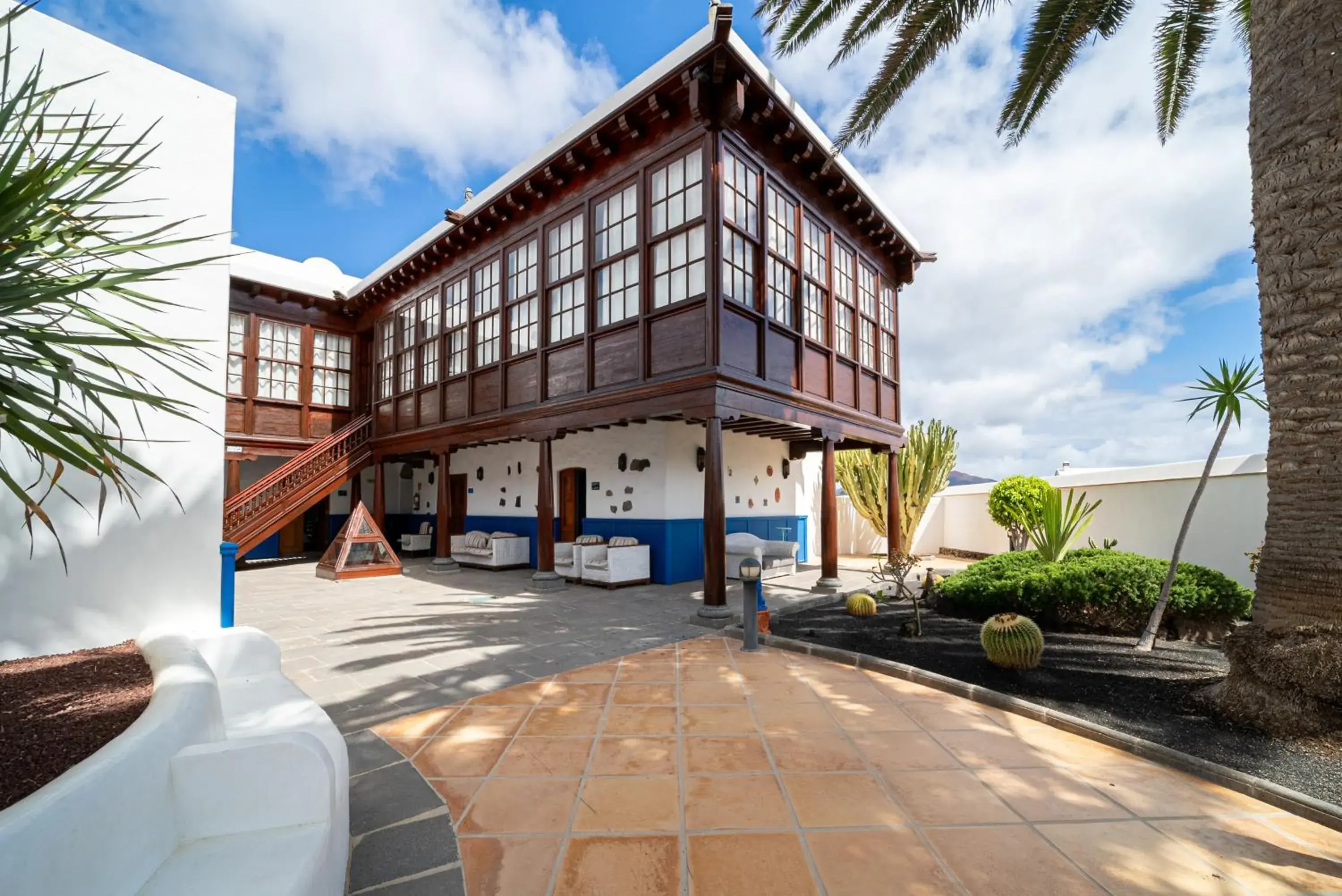 Property building in La Casona de Yaiza I Hotel Emblematico Property building in La Casona de Yaiza I Hotel Emblematico