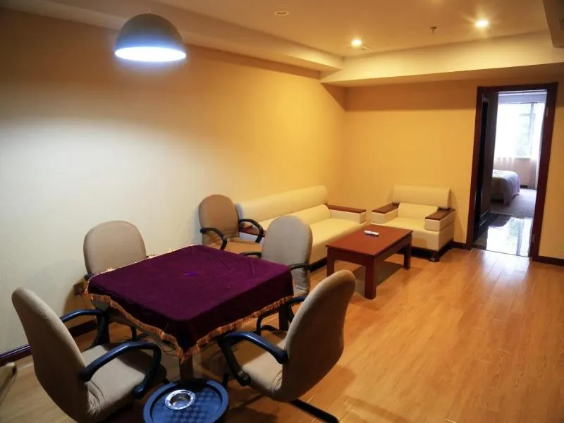 GreenTree Alliance Suzhou Taicang South Changchun Road Liuyuan Hotel