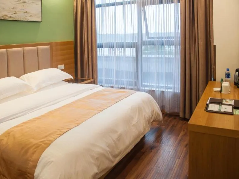 Bed in GreenTree Inn Suzhou Industrial Park Shengpu Town Xinsheng Road Express Hotel