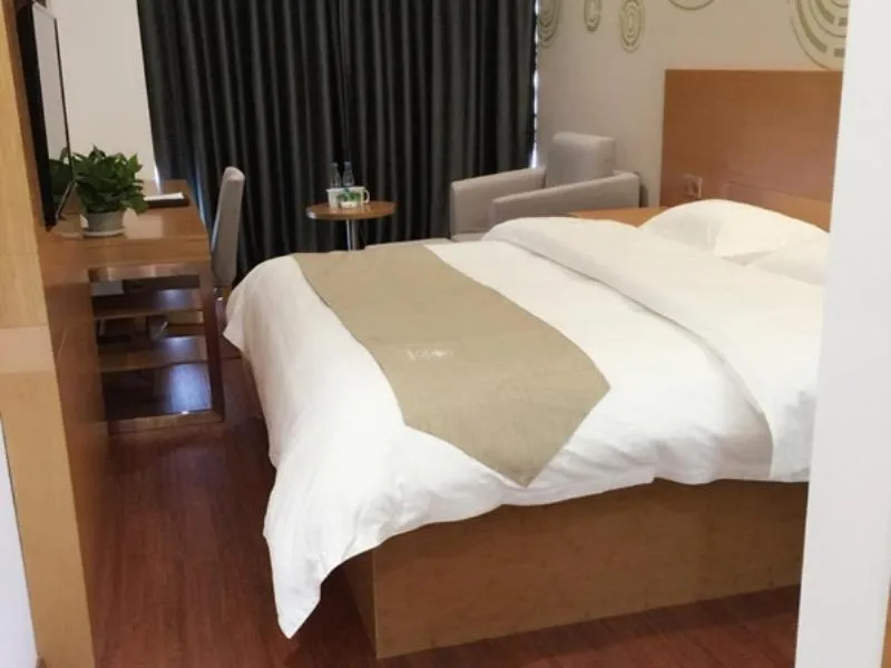 GreenTree Inn Nanjing Jiangning District Jiulong Lake Subway Station Express Hotel