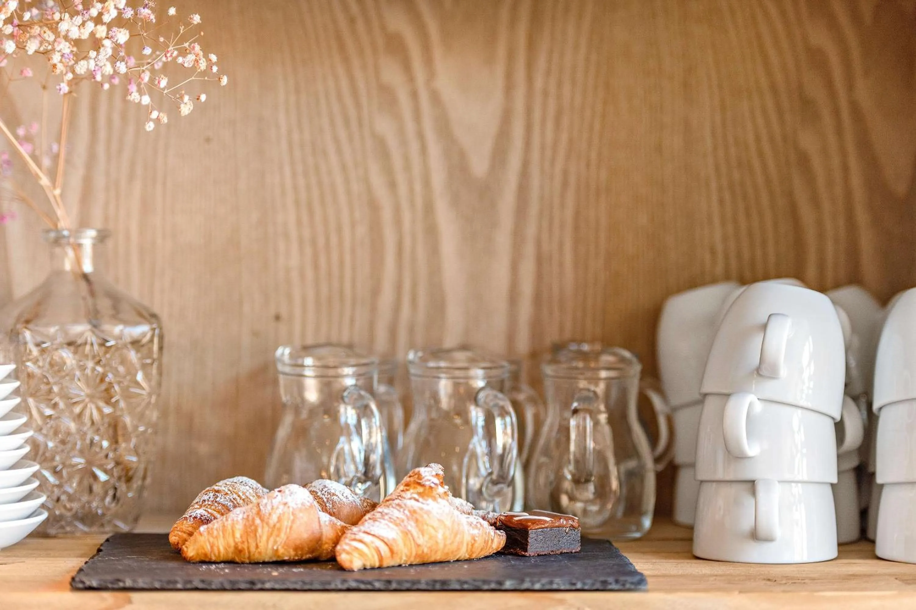 Lobby or reception in Donners Hotell