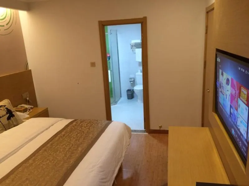 Bed in GreenTree Inn Huangshan Xiuning County Qiyun Mountain Business Hotel