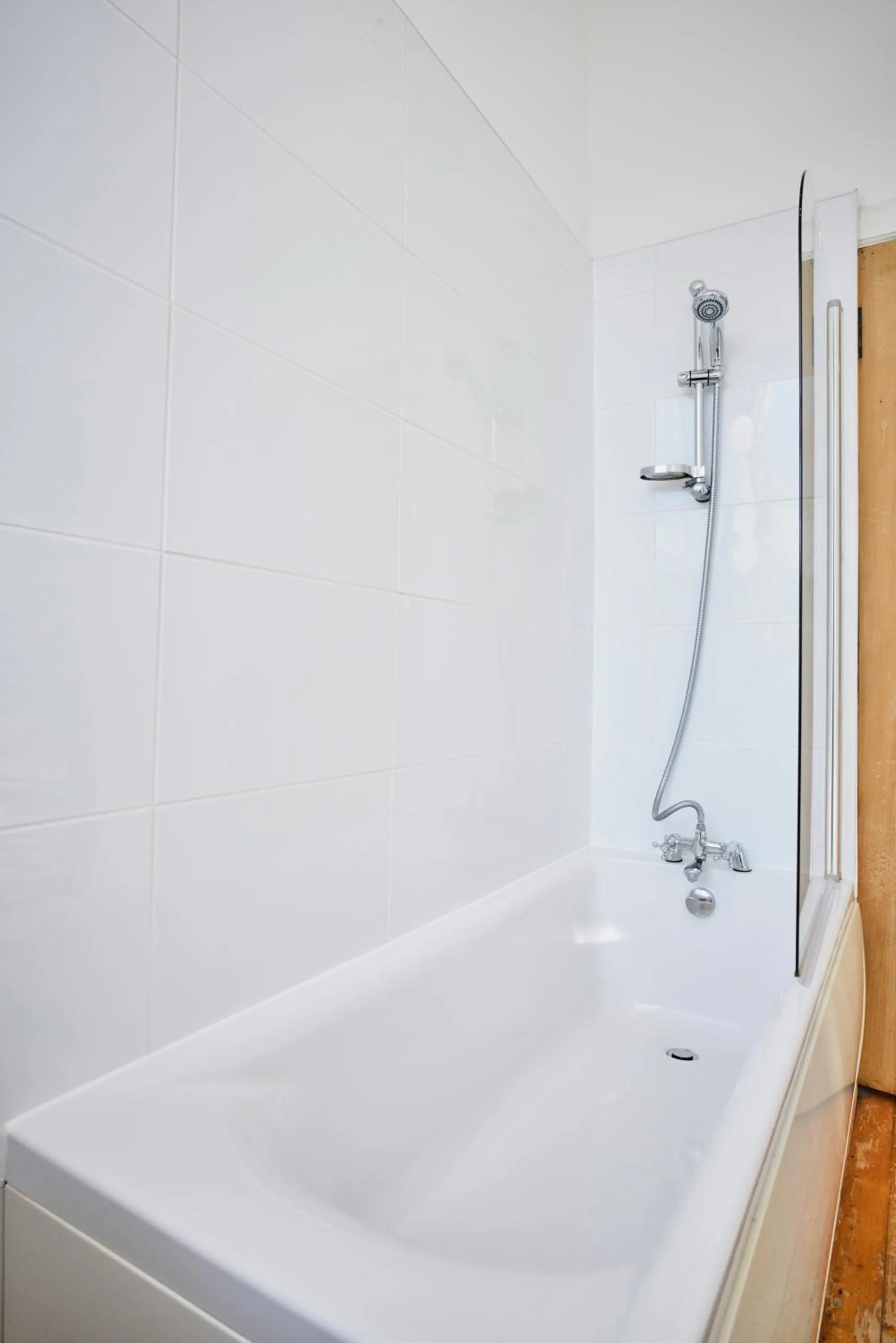 Bathroom in Comely Bank Apartment