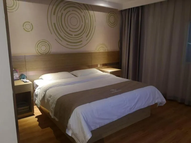 Bed in GreenTree Inn Xi'an Railway Station Airport Bus Wulukou Subway Station Business Hotel
