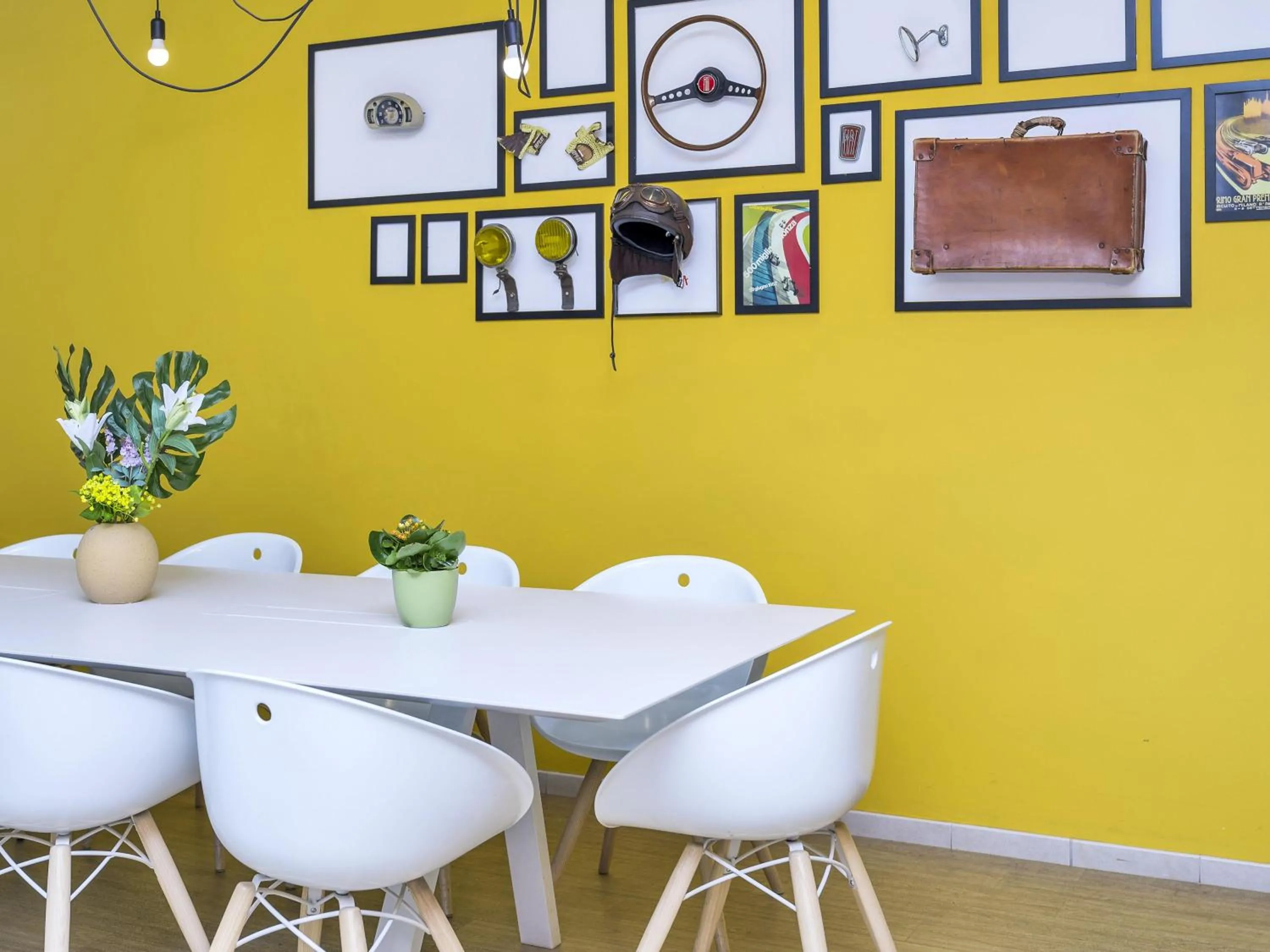 Lobby or reception in B&B Hotel Milano-Monza