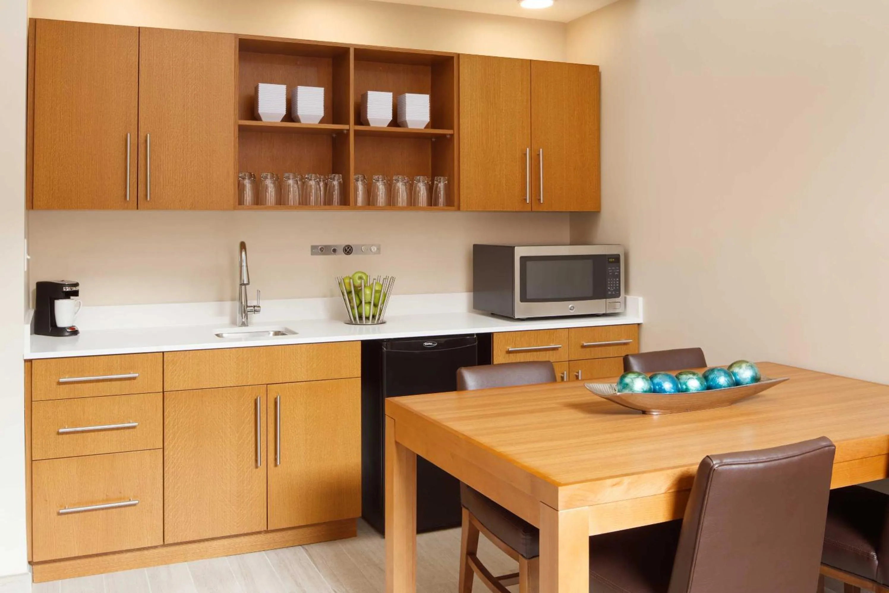 Kitchen or kitchenette in Hyatt Place Knoxville/Downtown