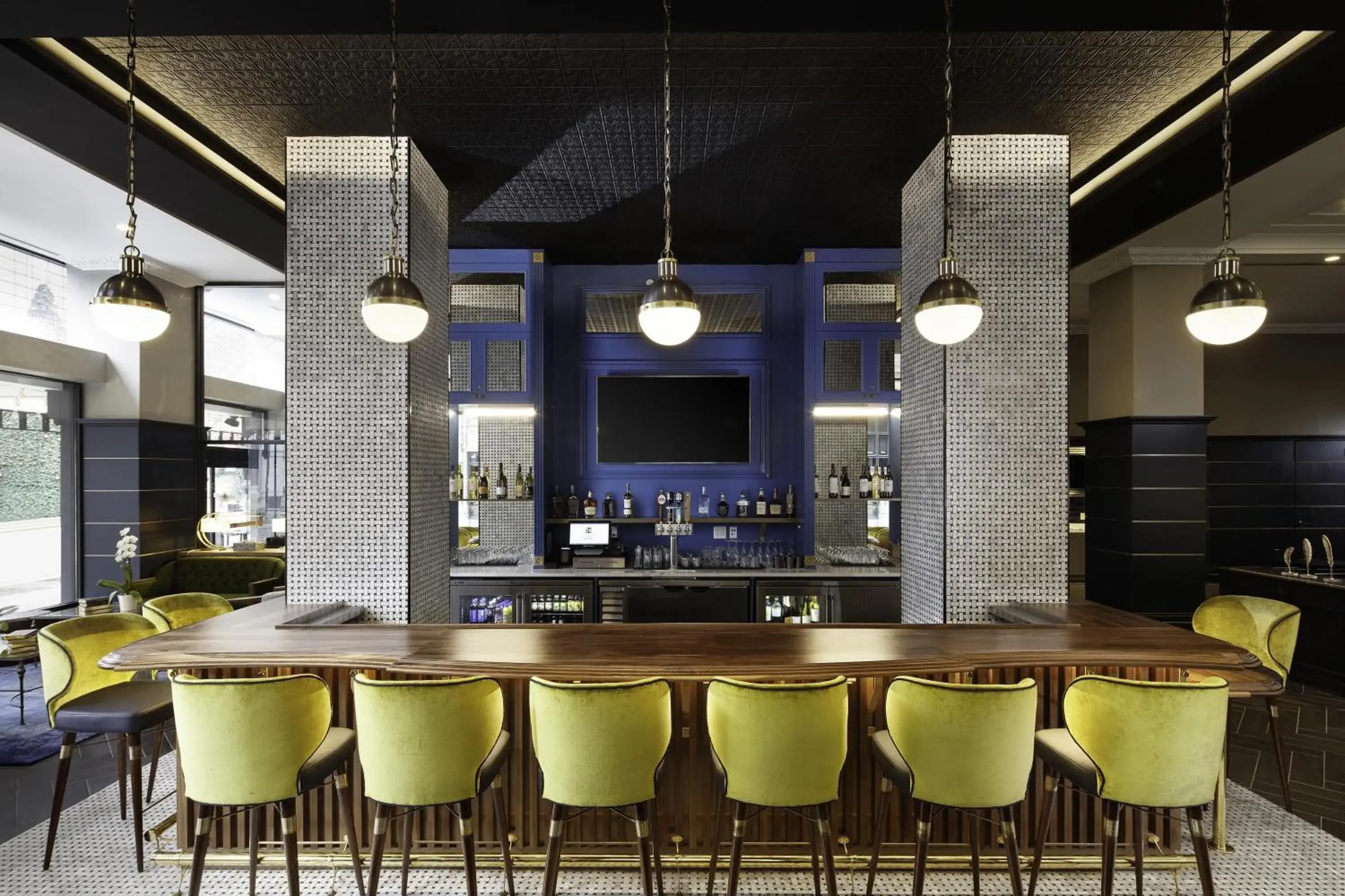 Lounge or bar in Hyatt Place Knoxville/Downtown Lounge or bar in Hyatt Place Knoxville/Downtown