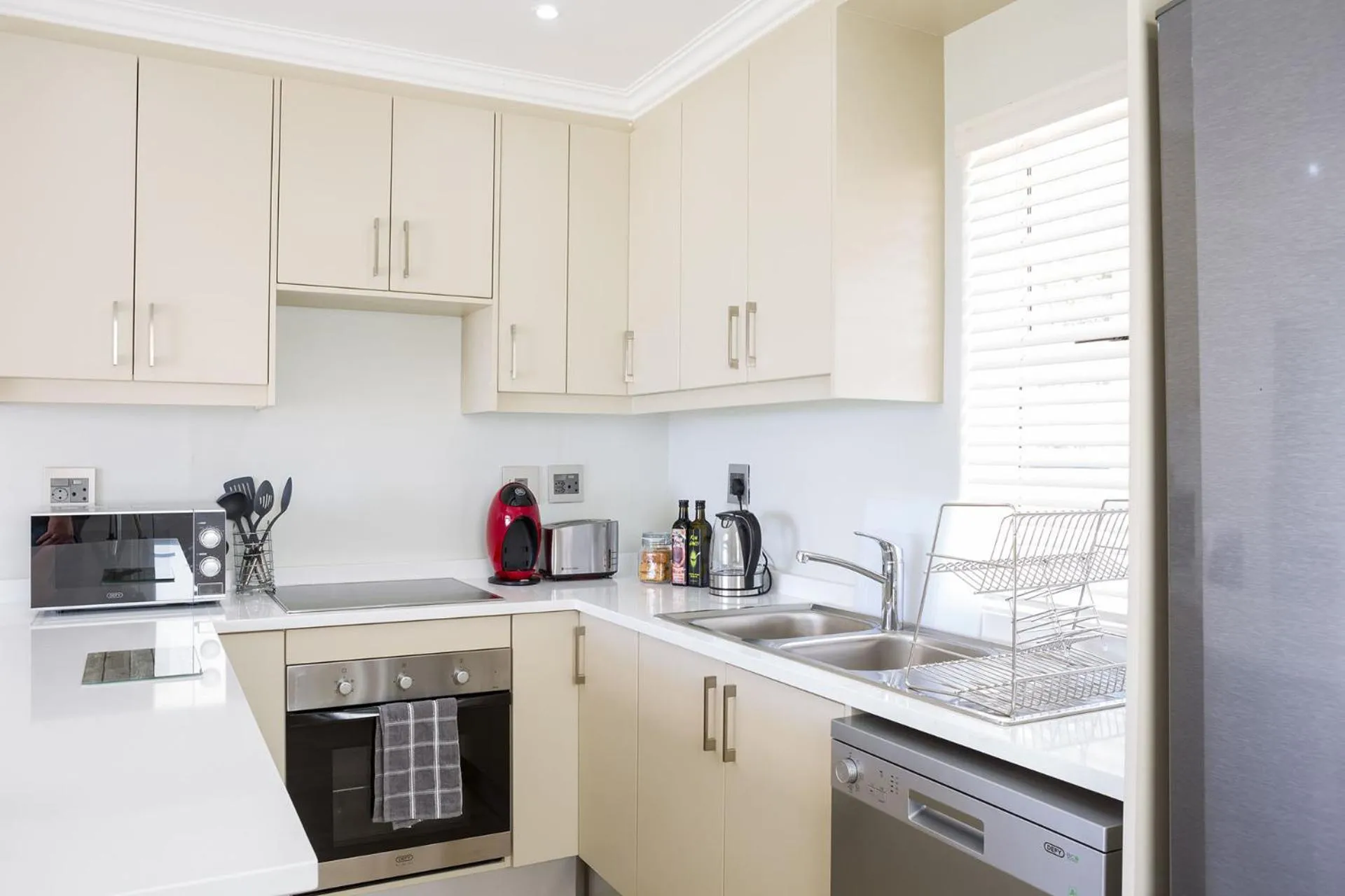 Coffee/tea facilities in Kunjani Villas & Wines