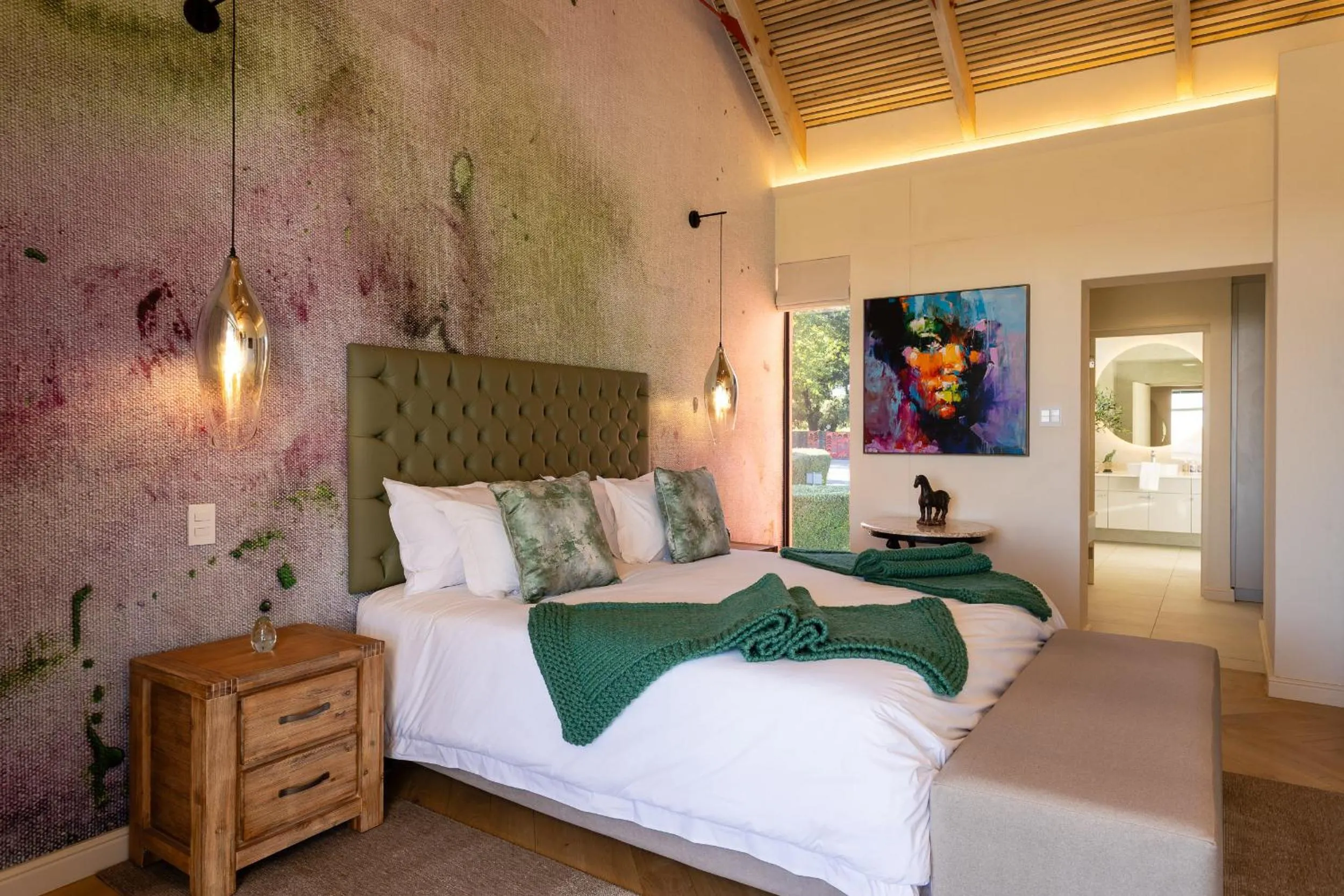 Bed in Kunjani Villas & Wines