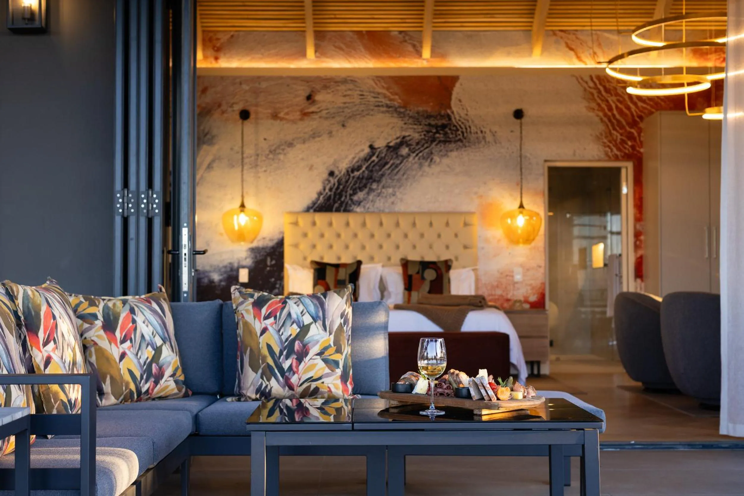 Food and drinks in Kunjani Villas & Wines