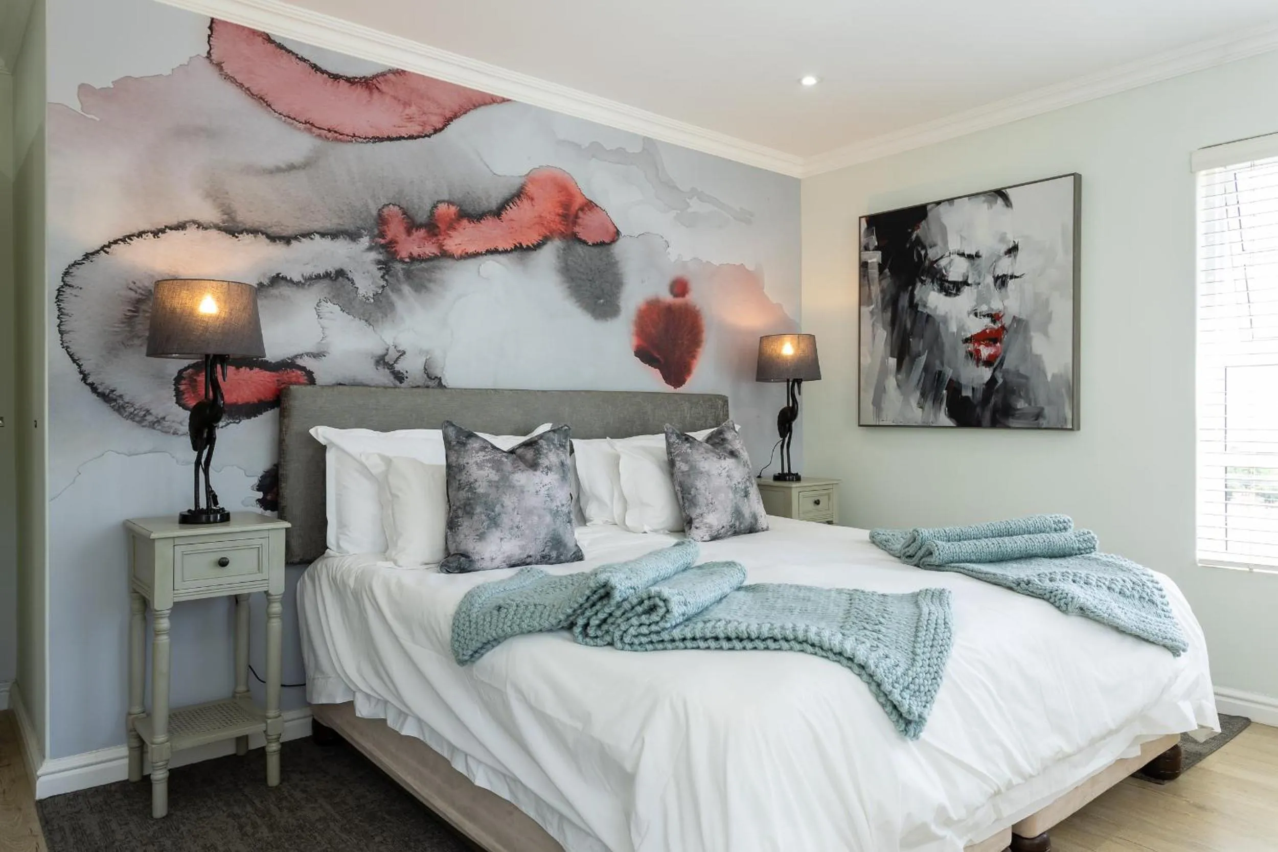 Bed in Kunjani Villas & Wines