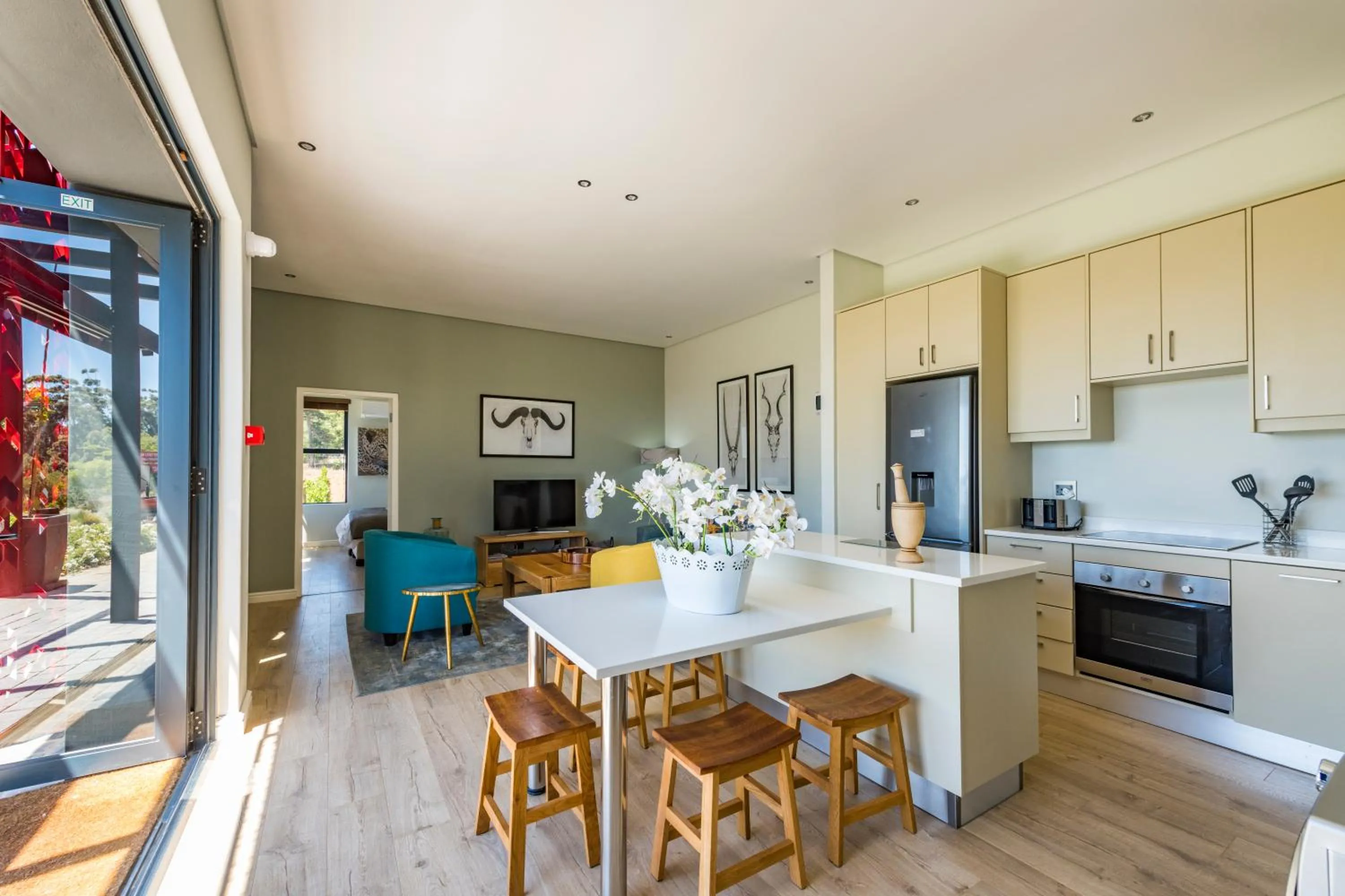 Kitchen or kitchenette in Kunjani Villas & Wines