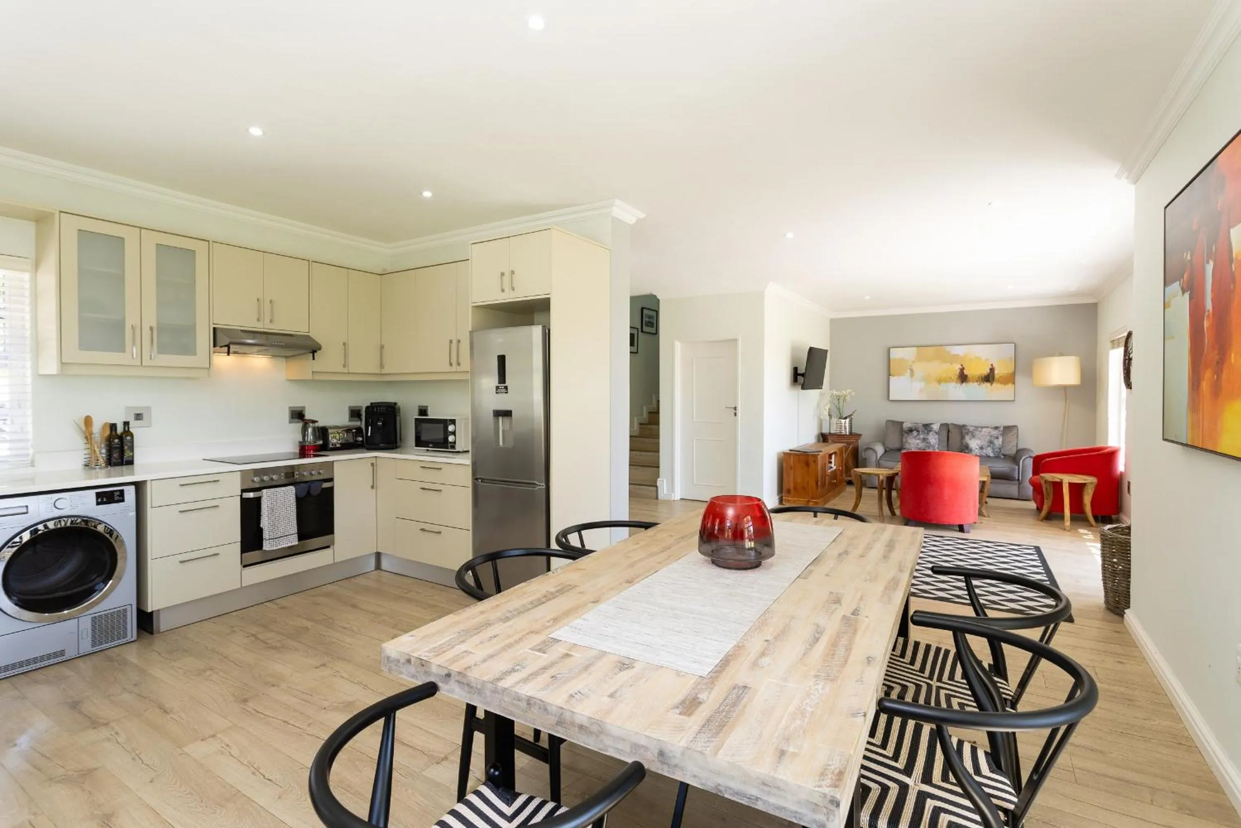 Kitchen or kitchenette in Kunjani Villas & Wines