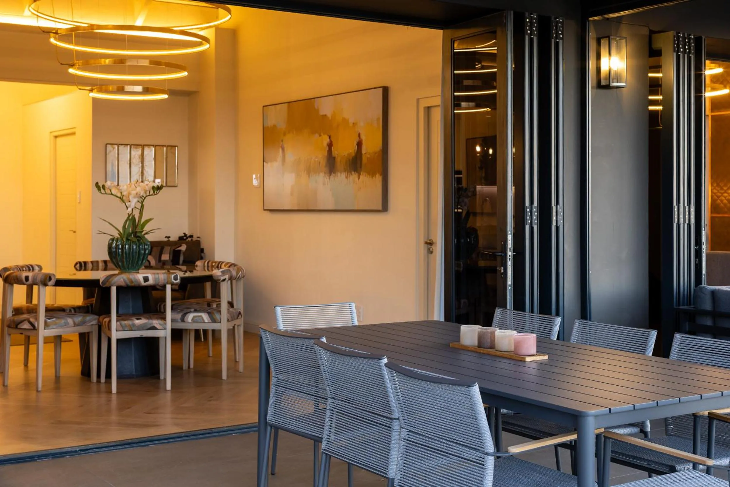Dining area in Kunjani Villas & Wines