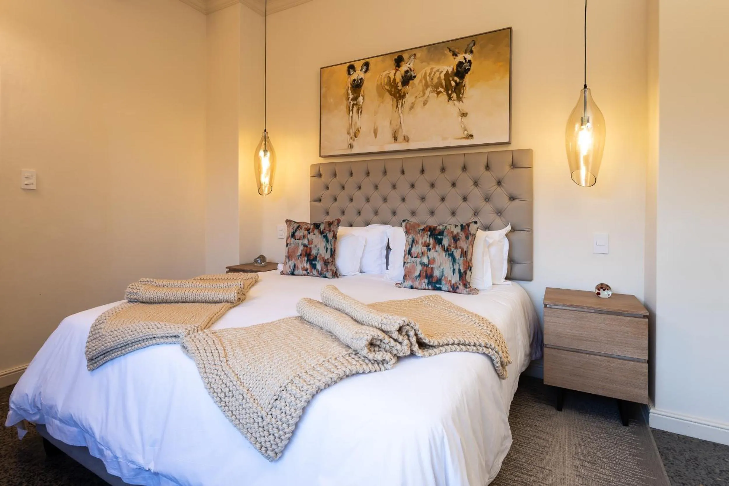 Bed in Kunjani Villas & Wines