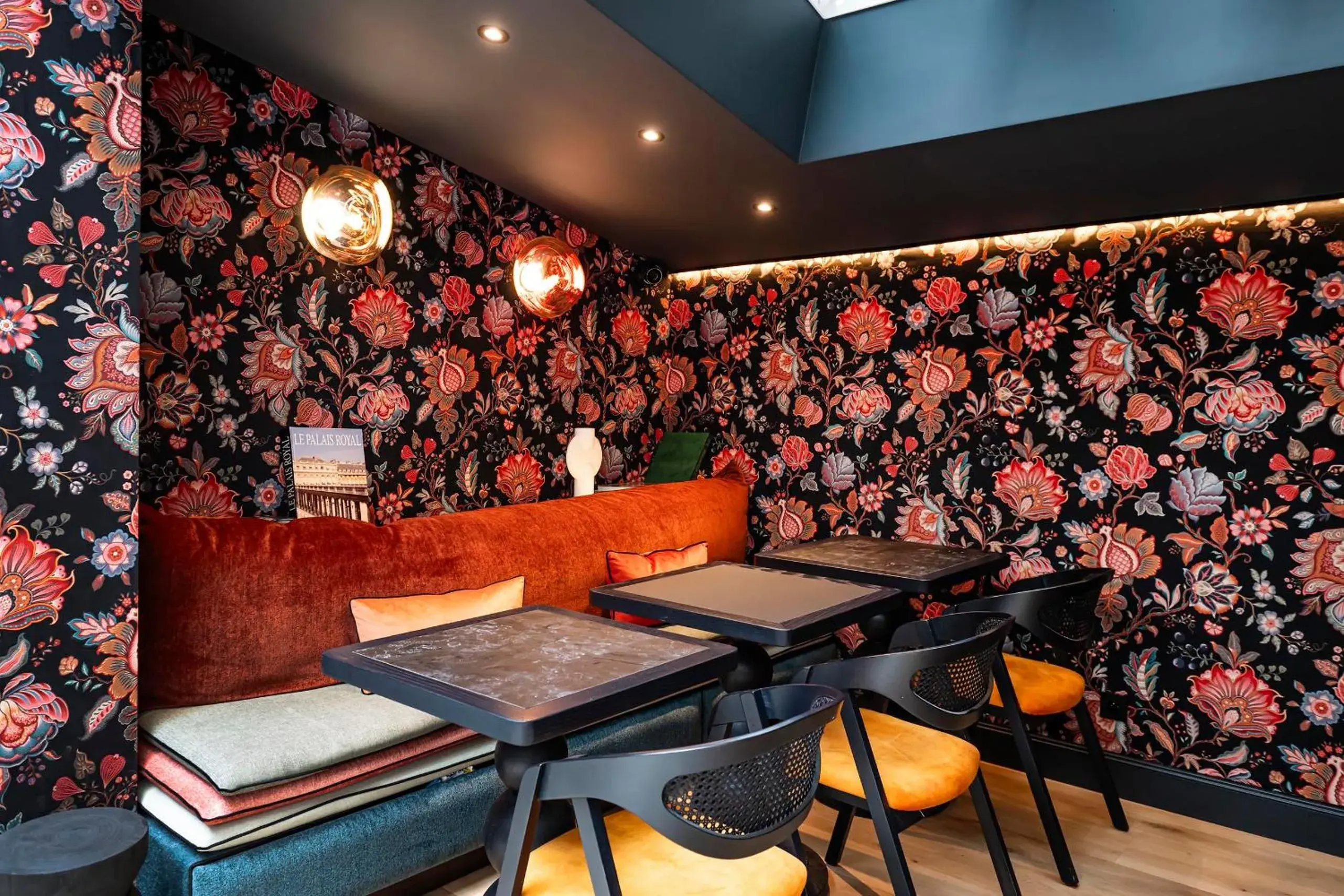 Living room in Hôtel Hiro Paris Living room in Hôtel Hiro Paris